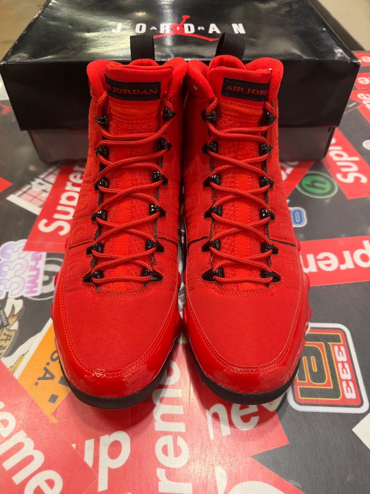 Jordan 9 Chile Red