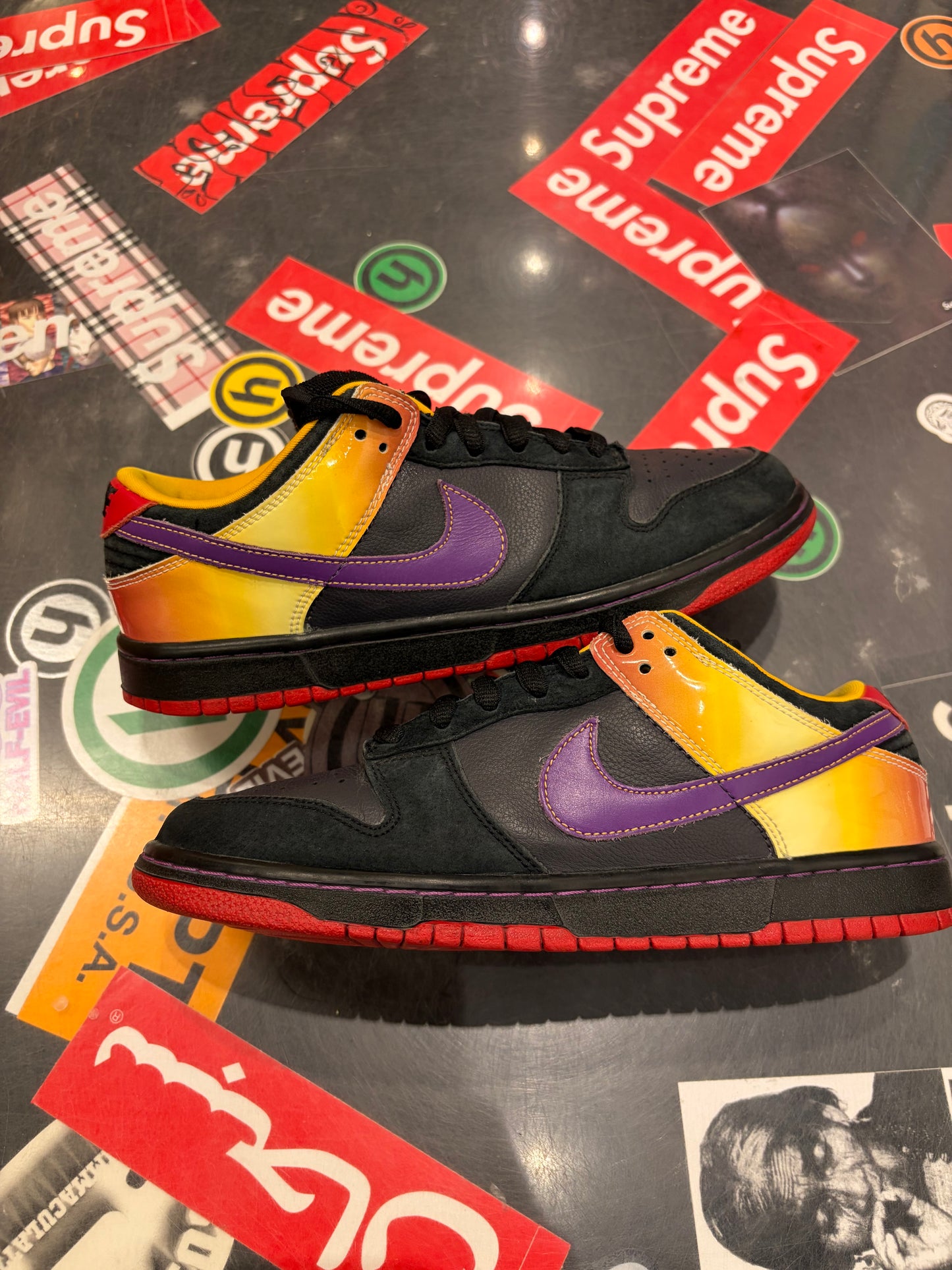 Nike SB Dunk Low Appetite For Destruction