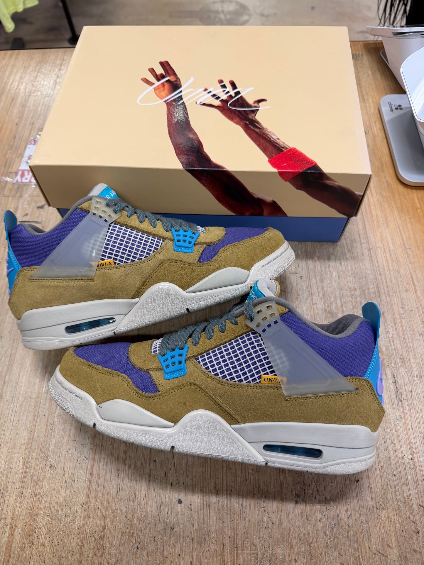Jordan 4 Union Desert Moss
