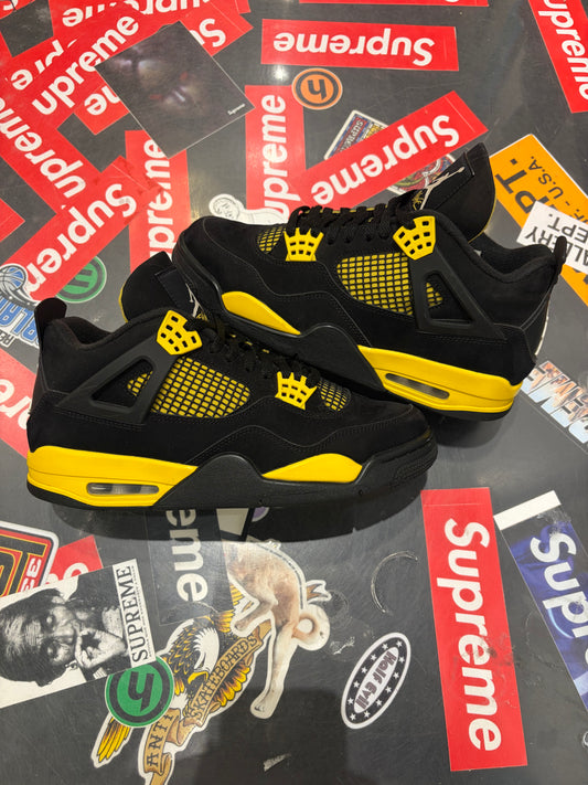 Jordan 4 Thunder