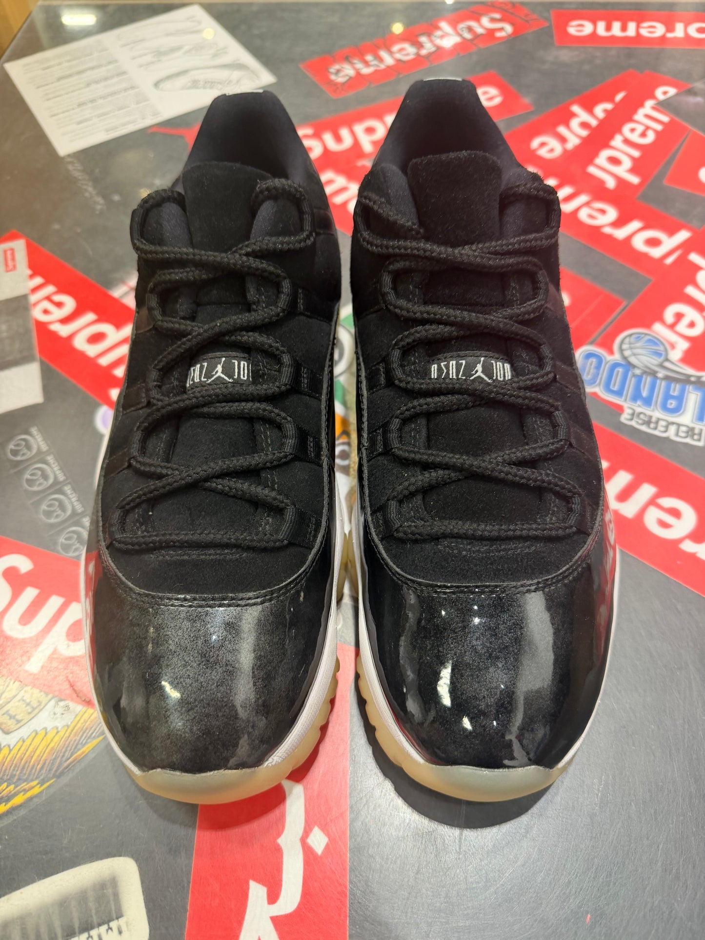Jordan 11 Low Barons