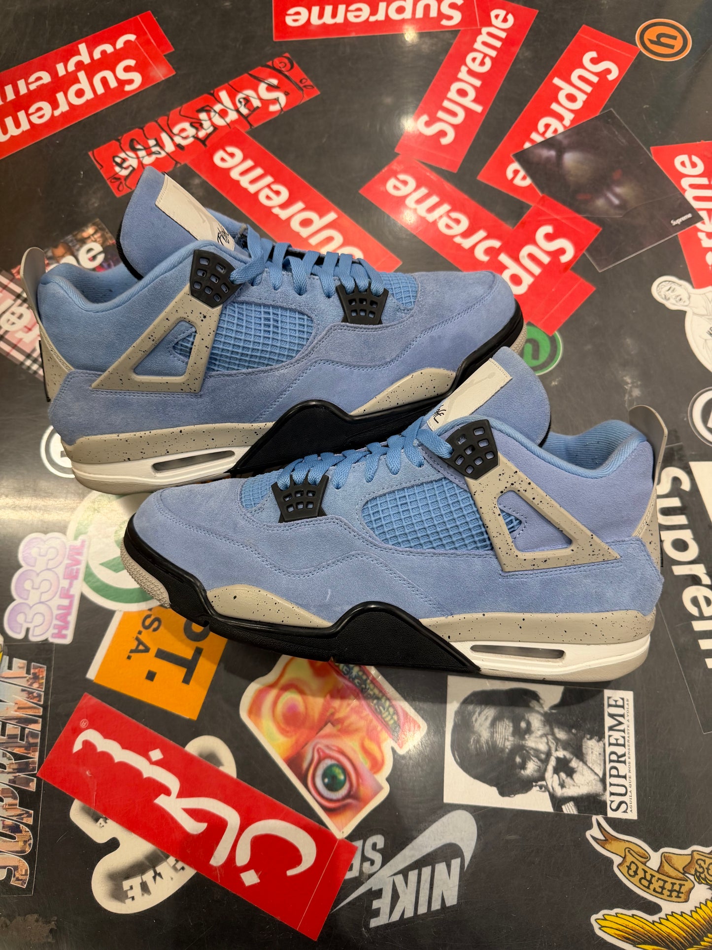 Jordan 4 University Blue