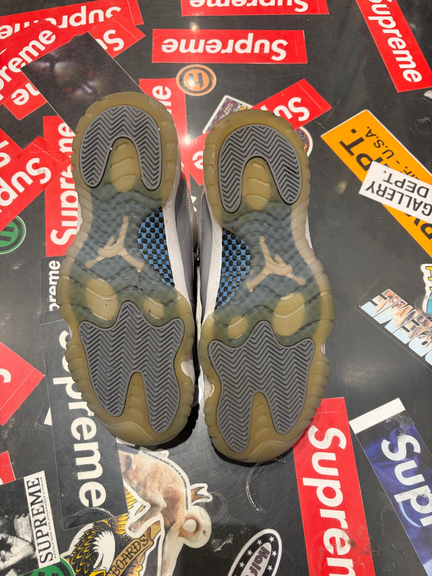 Jordan 11 Low Cement