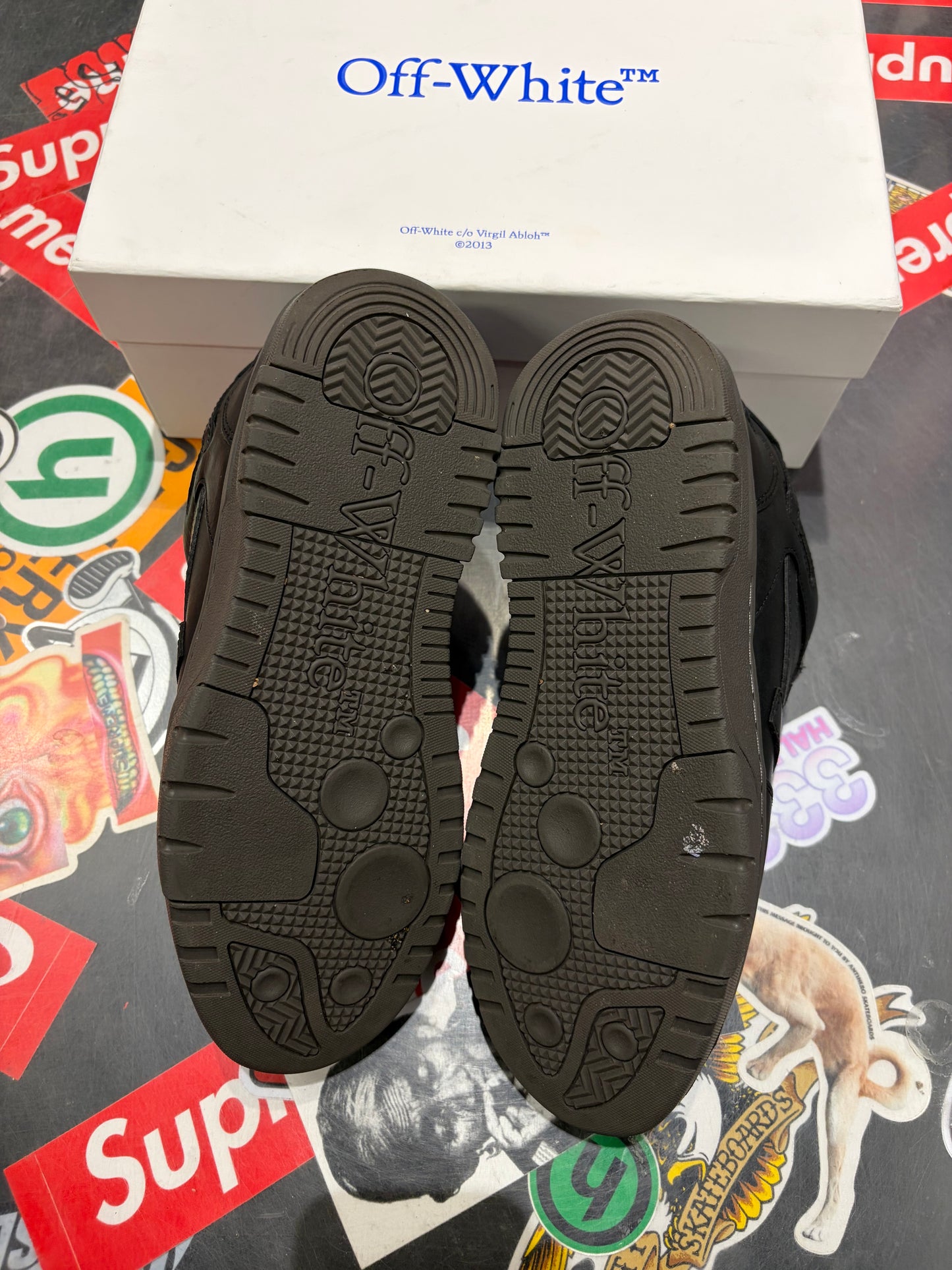 Off White Out Of Office Black