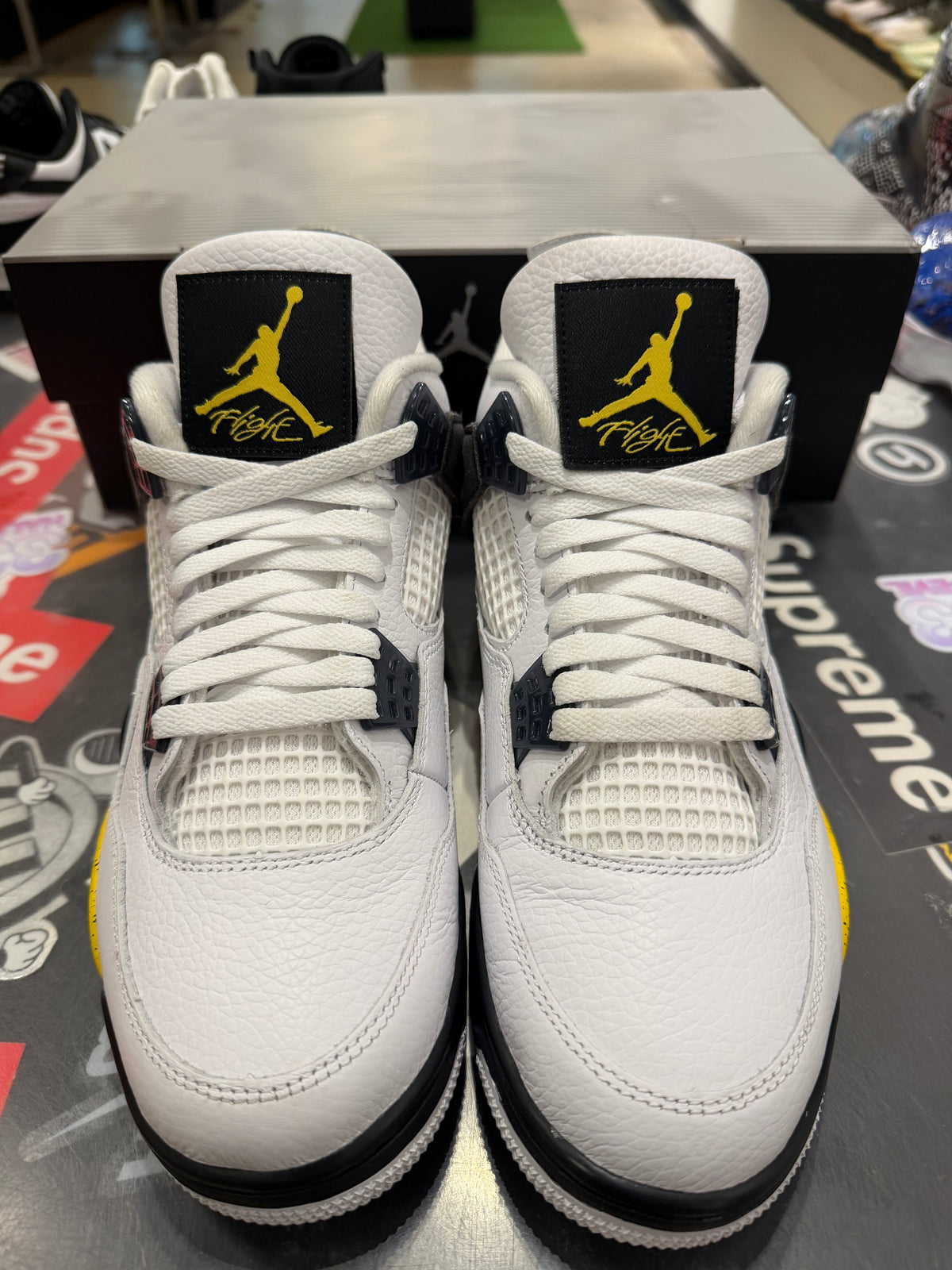 Jordan 4 Tour Yellow