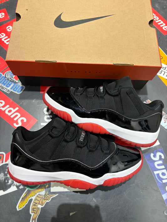 Jordan 11 Low Bred