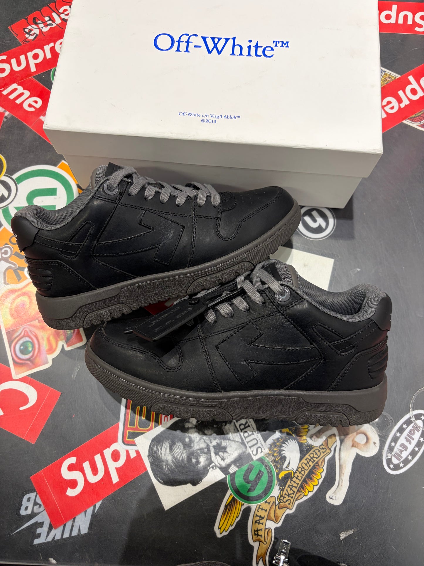 Off White Out Of Office Black