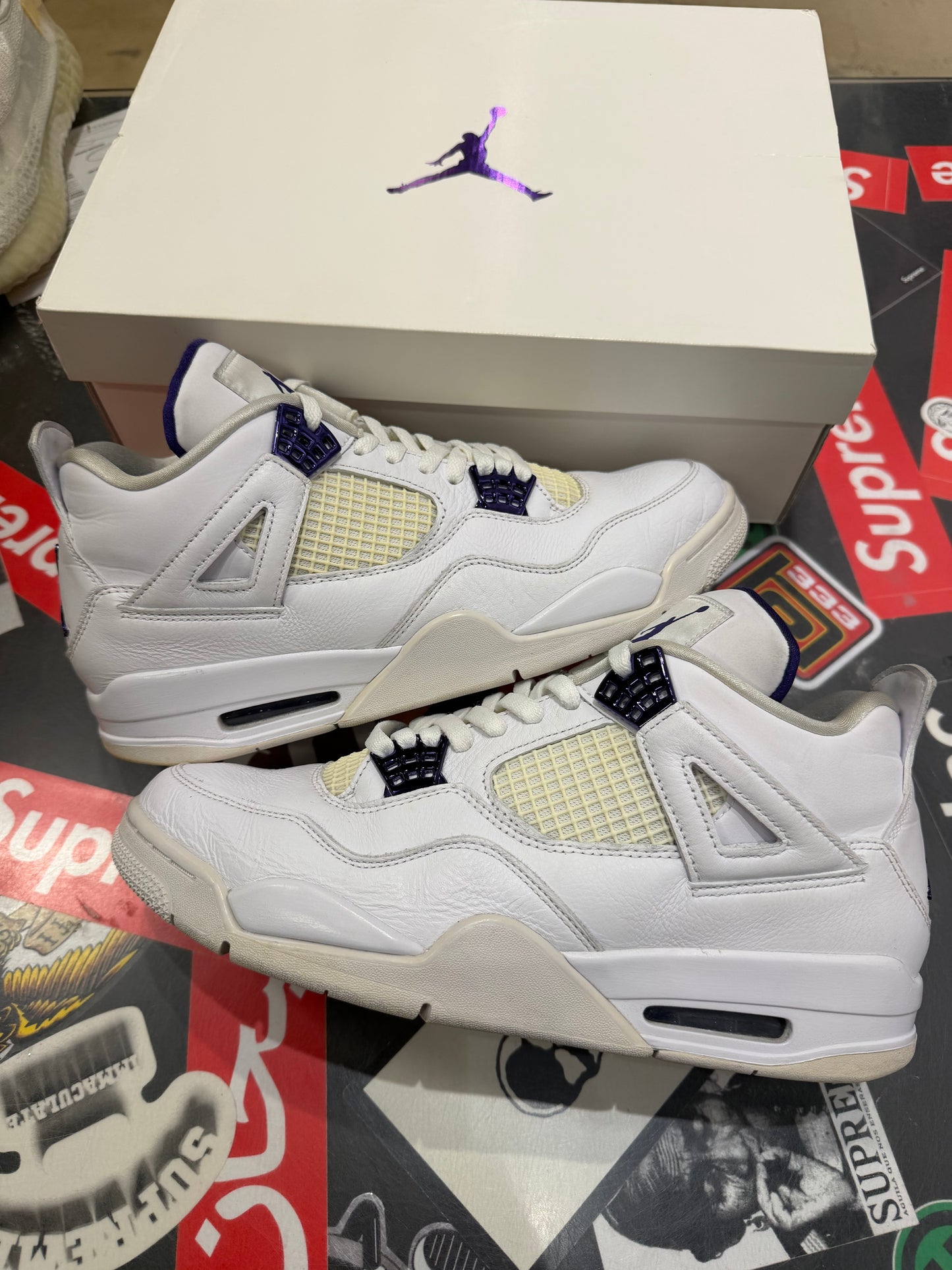 Jordan 4 Metallic Purple