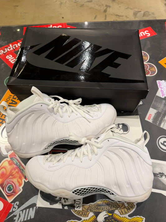 Triple White Foamposite