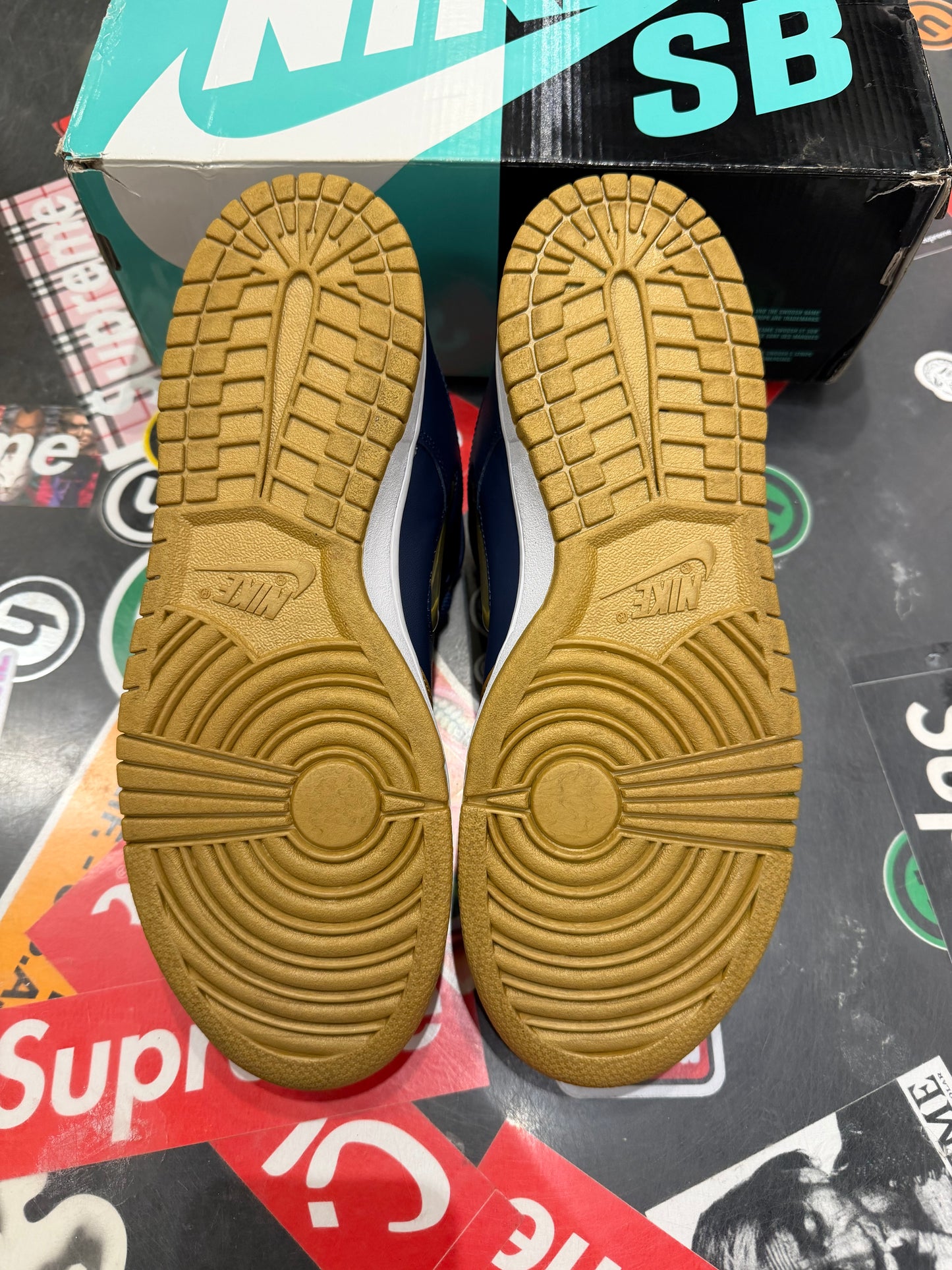 Supreme SB Jewel Swoosh Gold