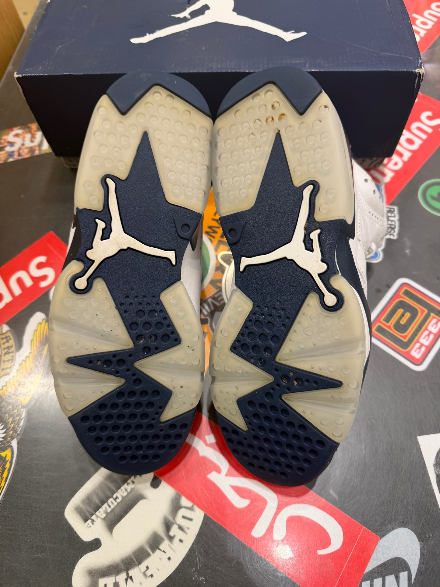 Jordan 6 Midnight Navy