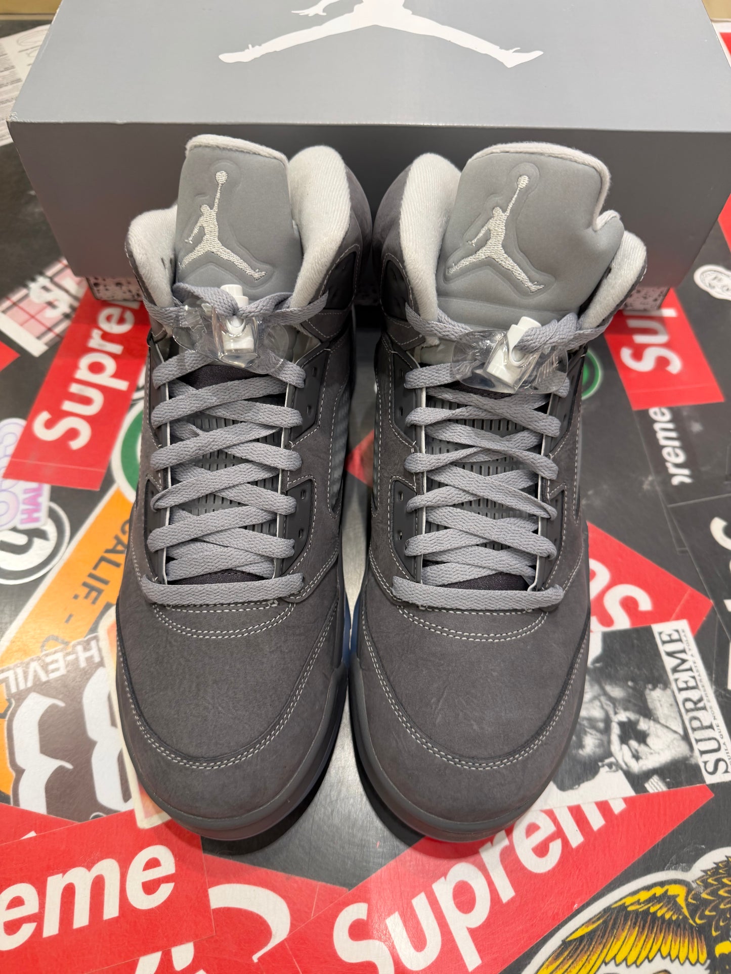 Jordan 5 Wolf Grey