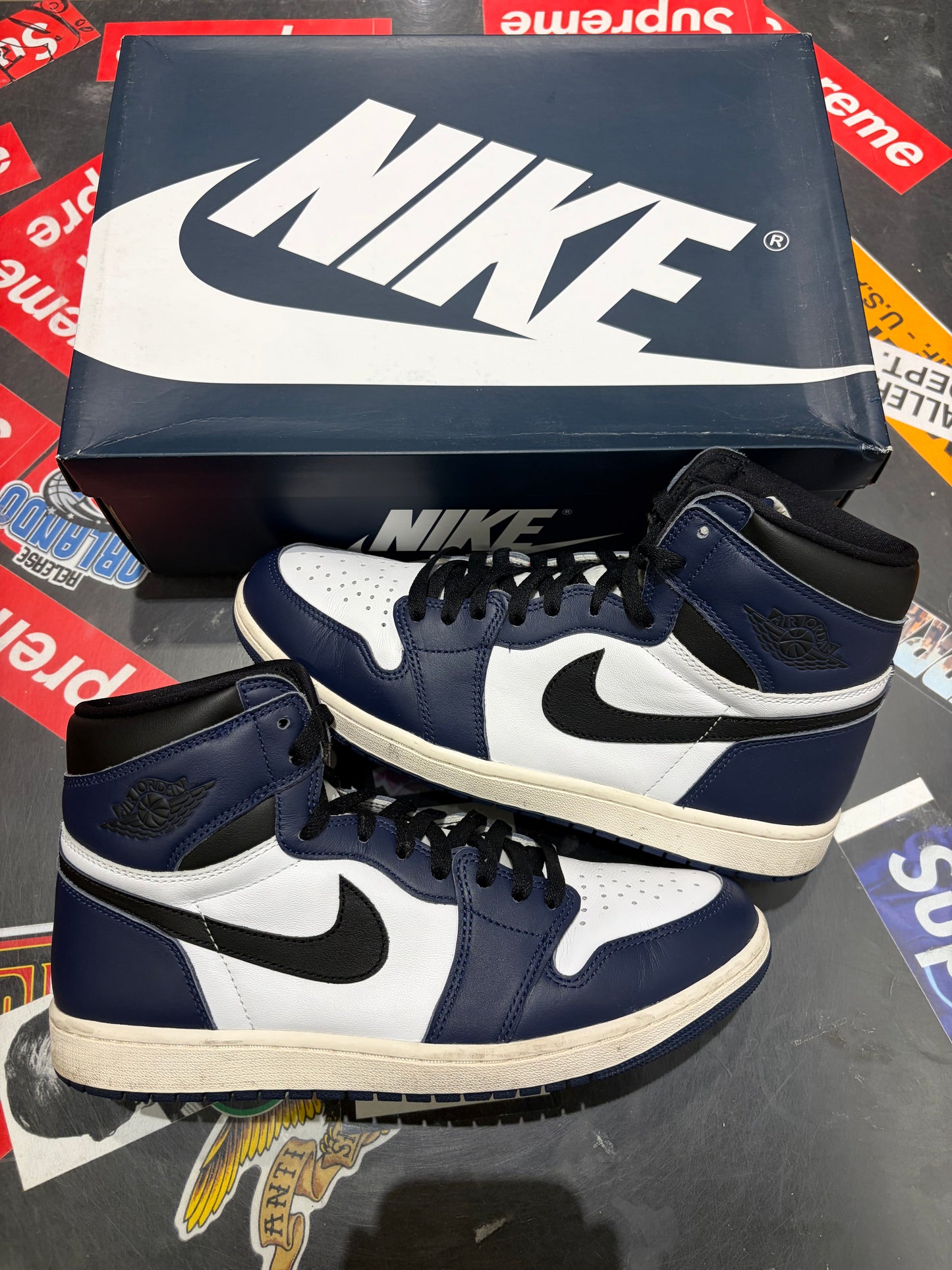 Jordan 1 Midnight Navy