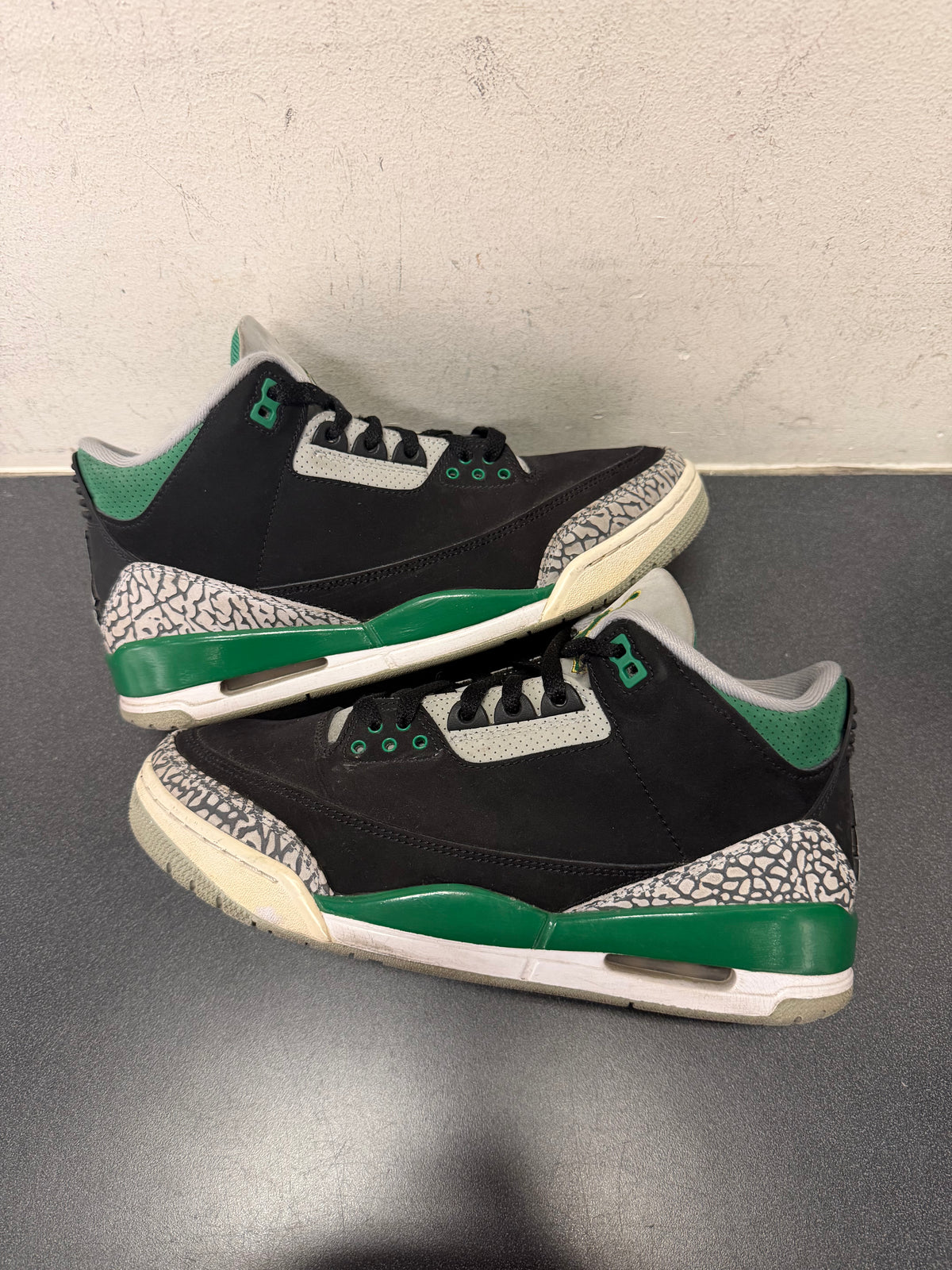 Jordan 3 Pine Green