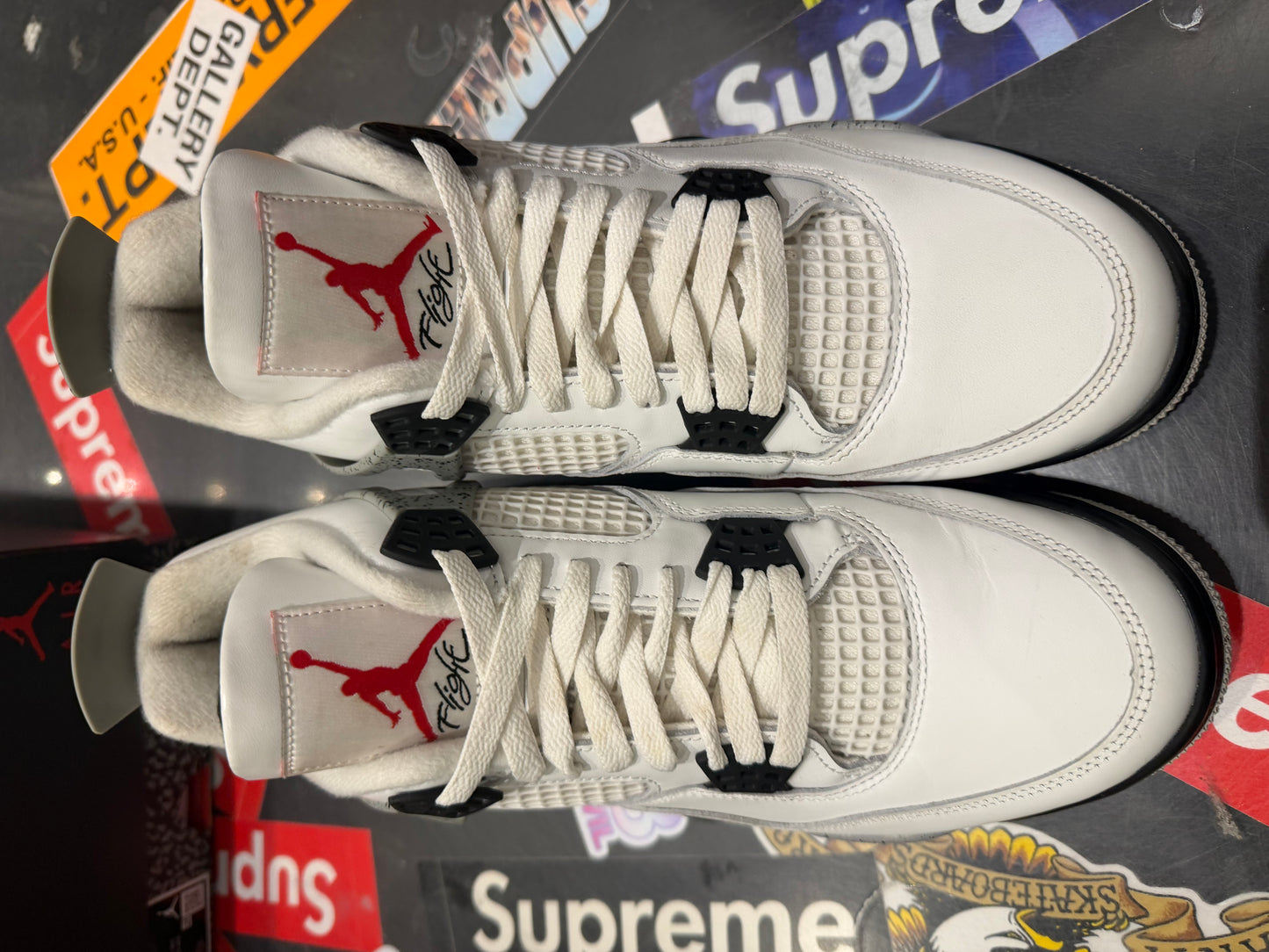 Jordan 4 White Cement