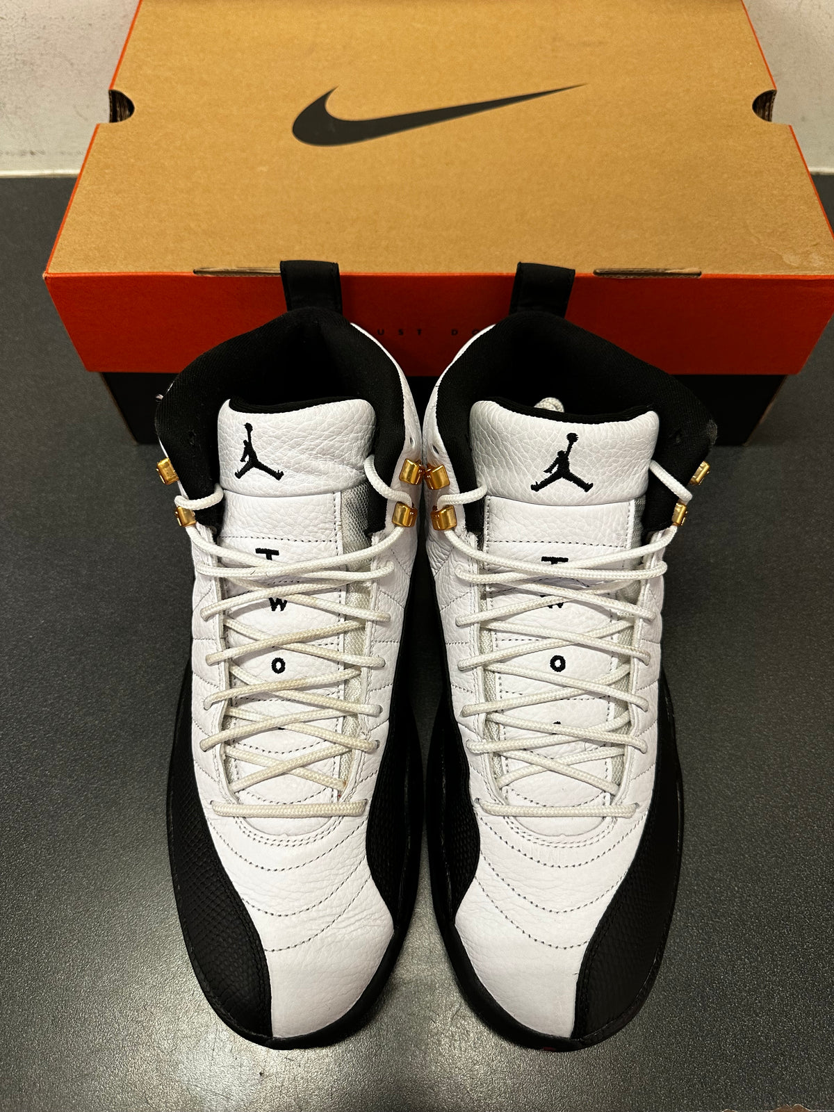 Jordan 12 Taxi