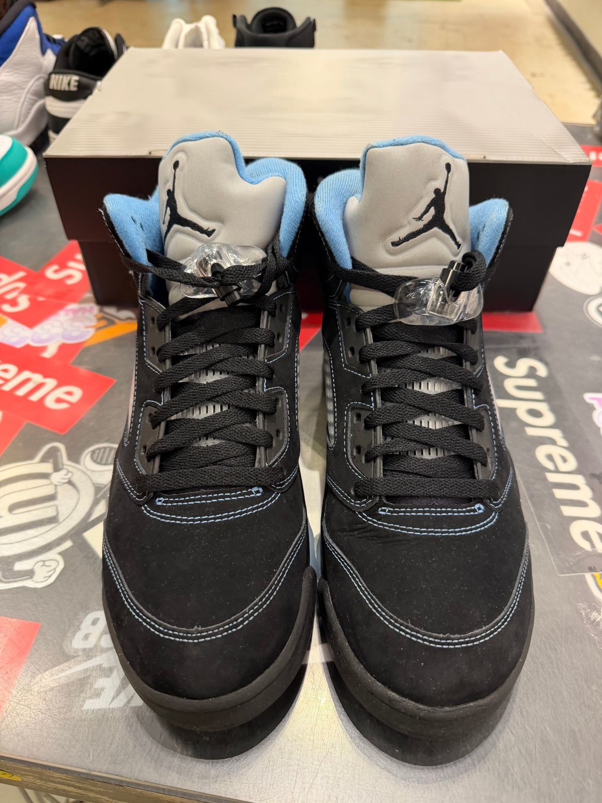 Jordan 5 Black UNC