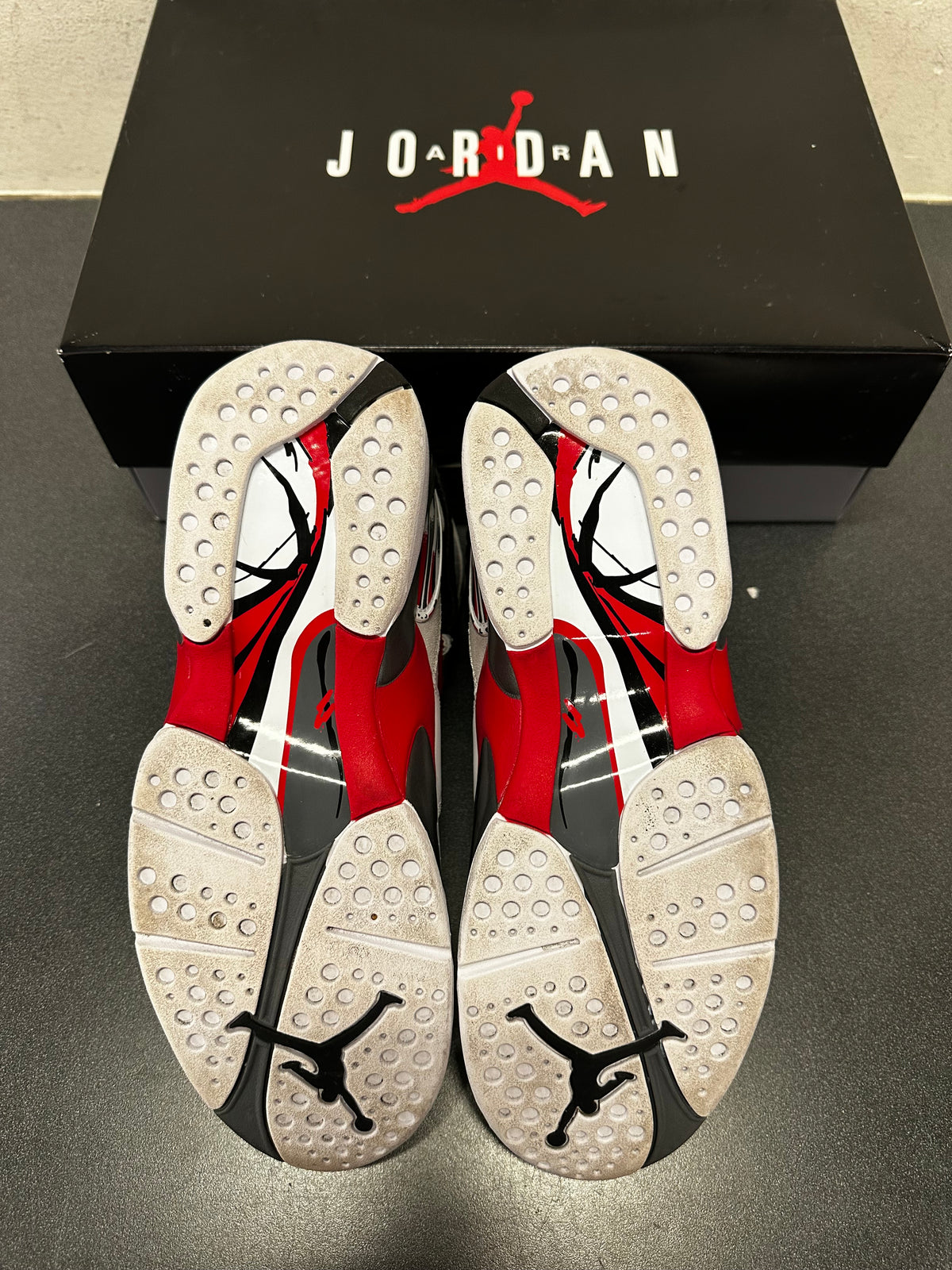 Jordan 8 Bugs Bunny