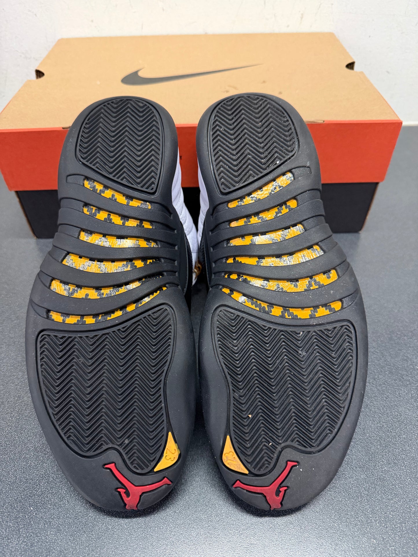Jordan 12 Taxi