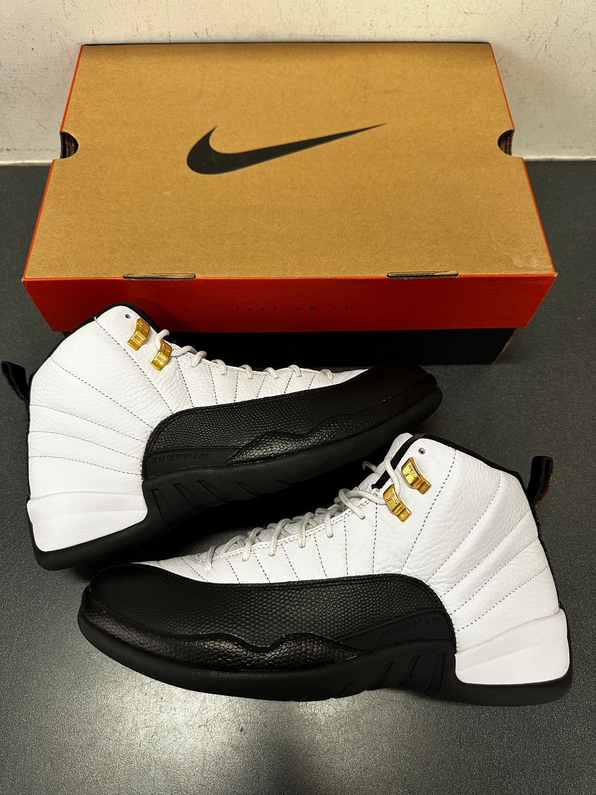 Jordan 12 Taxi
