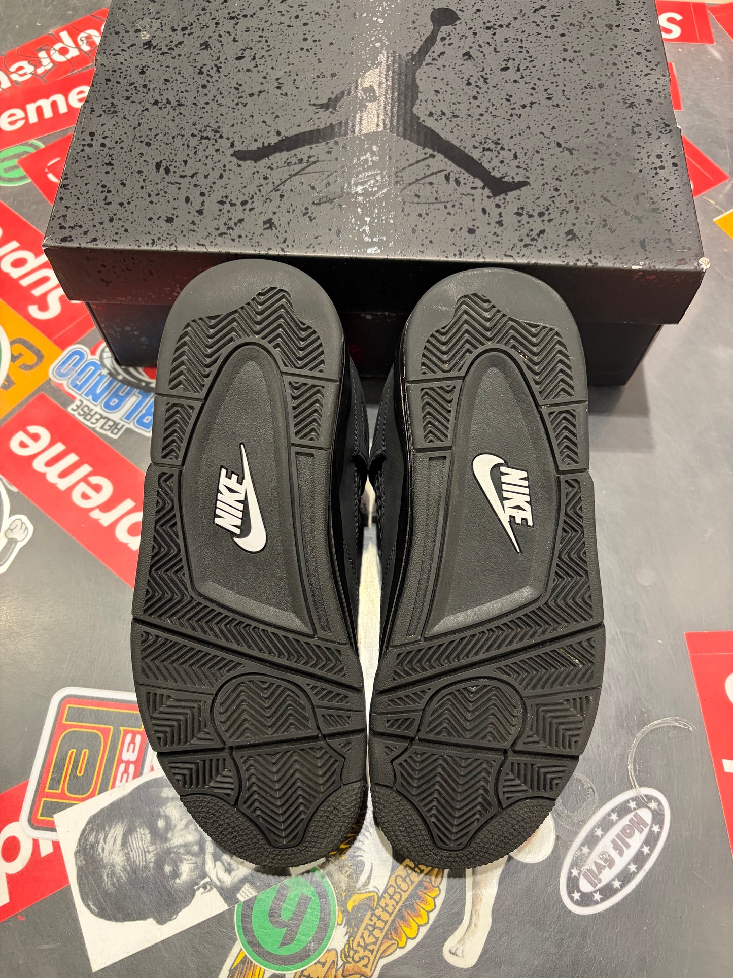 Jordan 4 Black Cat
