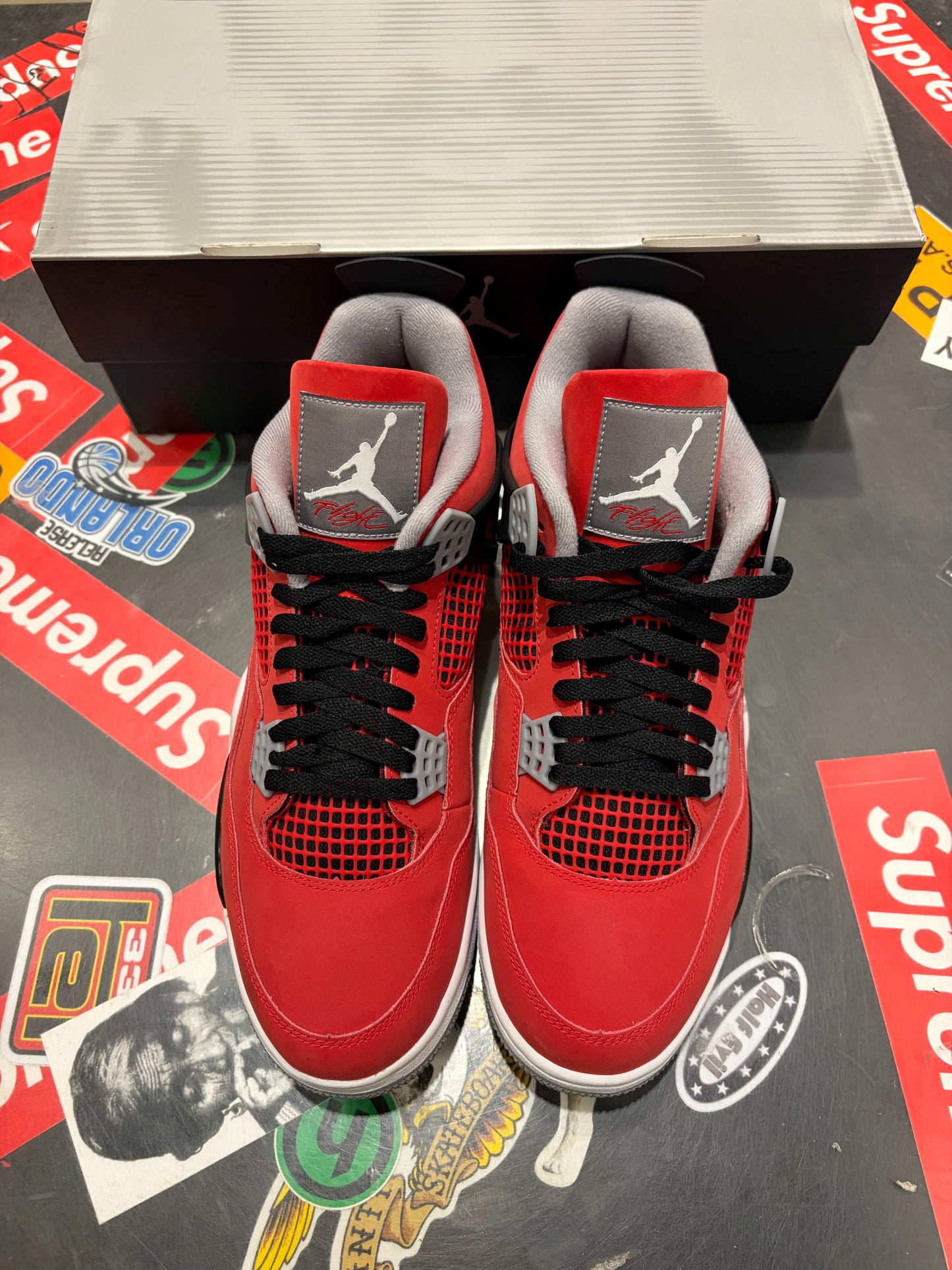 Jordan 4 Toro Bravo
