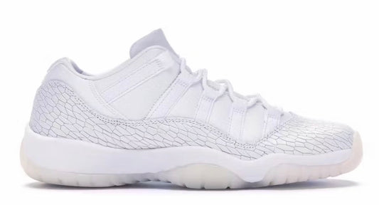 Jordan 11 Low Pure Platinum