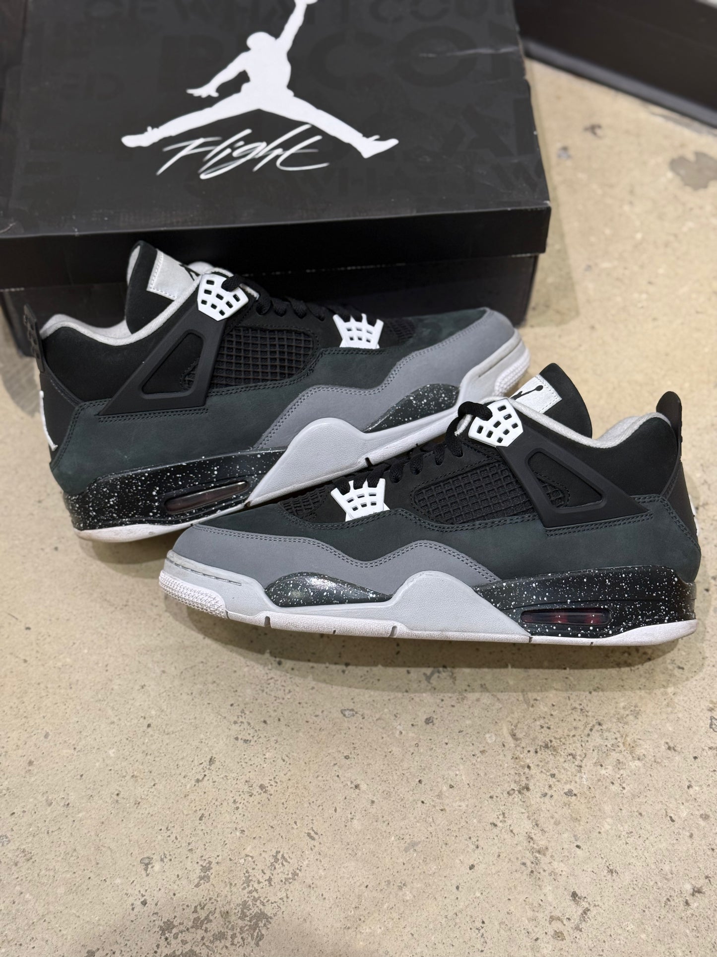 Jordan 4 Fear
