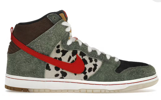 Sb dunk high Dog Walker