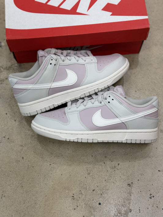 Dunk Low Platinum Violet (W)