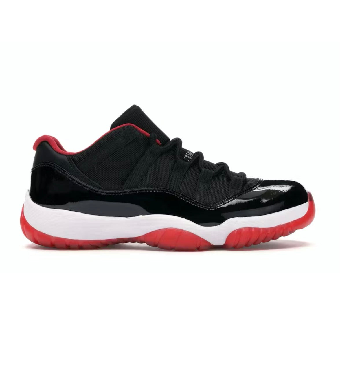 Jordan 11 Low Bred (2015)