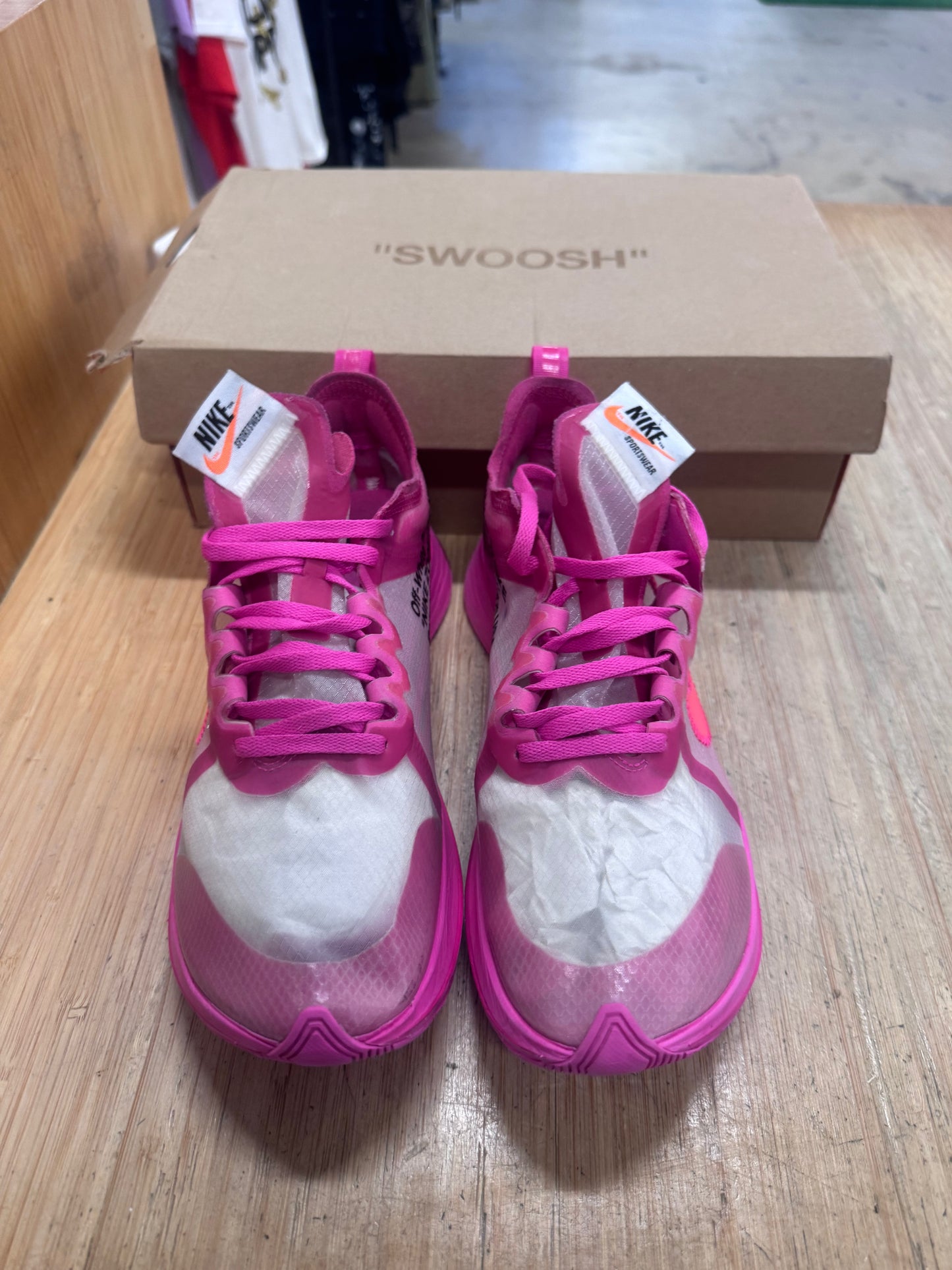 Off-White Zoom Fly Pink