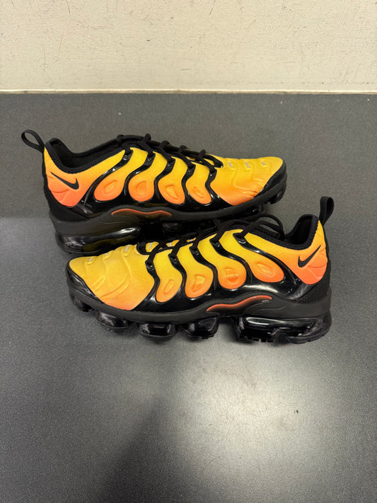 Nike Air Vapormax Plus Black Orange Crimson