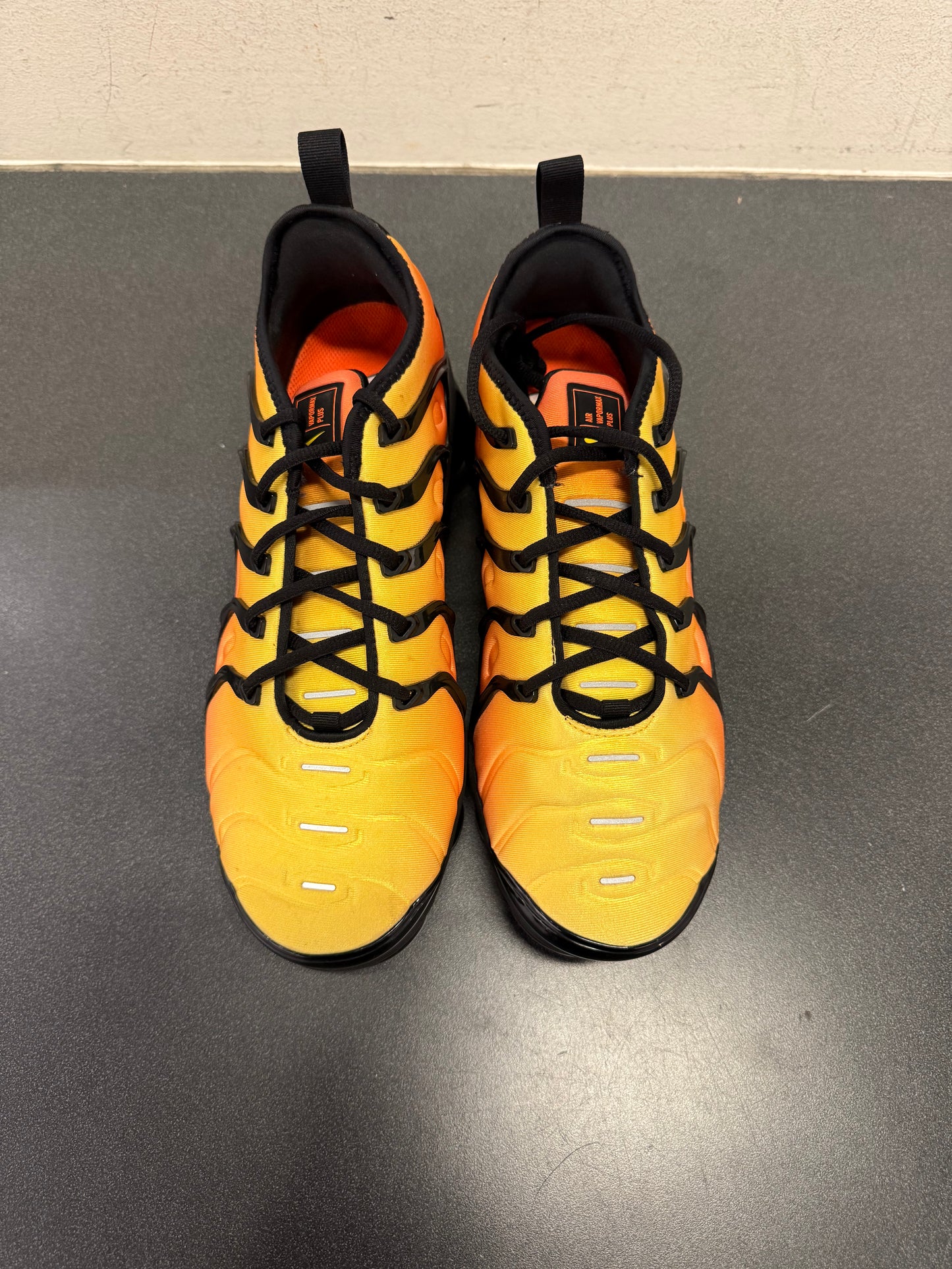 Nike Air Vapormax Plus Black Orange Crimson