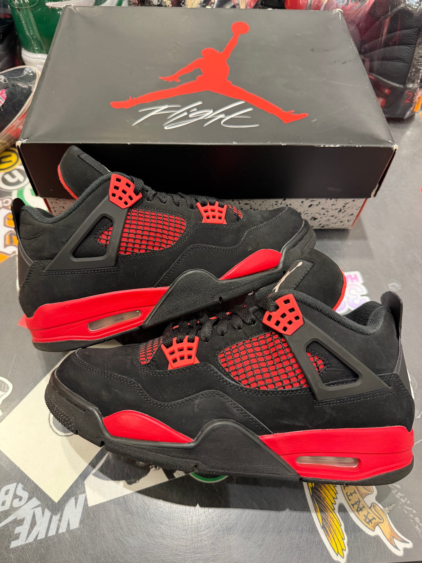 Jordan 4 Red Thunder