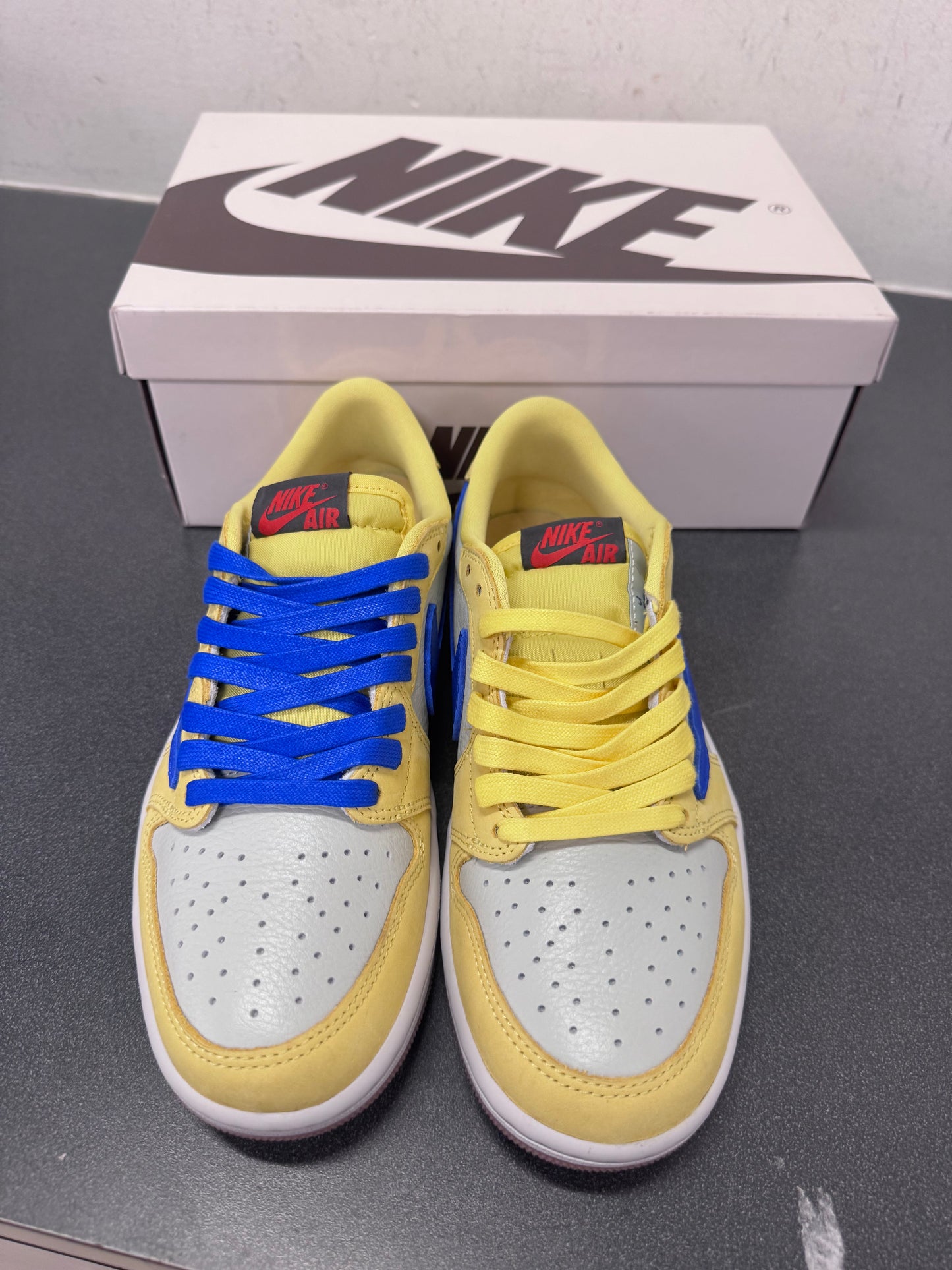 Travis Scott Jordan 1 Low Canary Yellow (W)