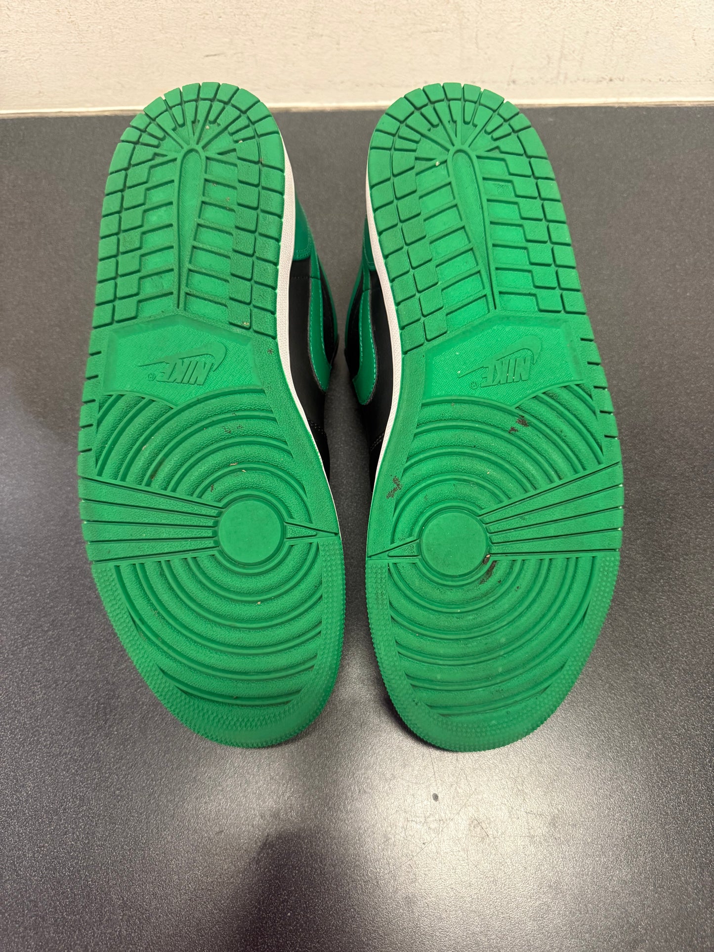 Jordan 1 Low Lucky Green