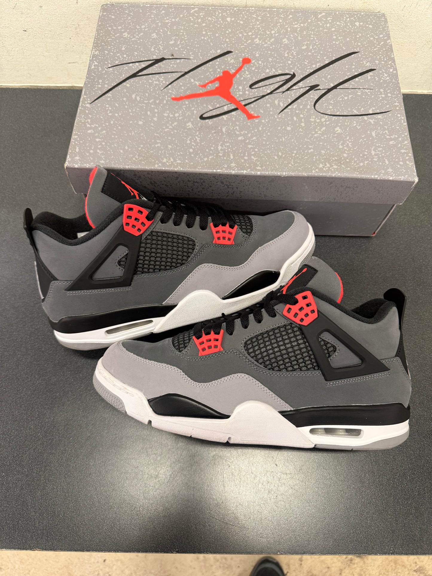 Jordan 4 Infrared