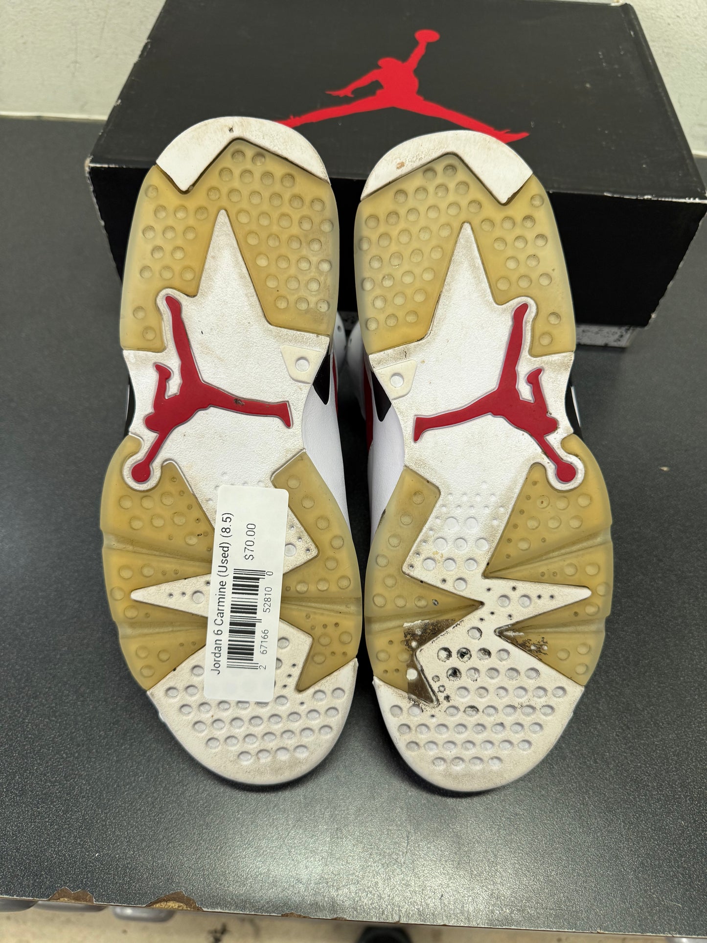 Jordan 6 Carmine