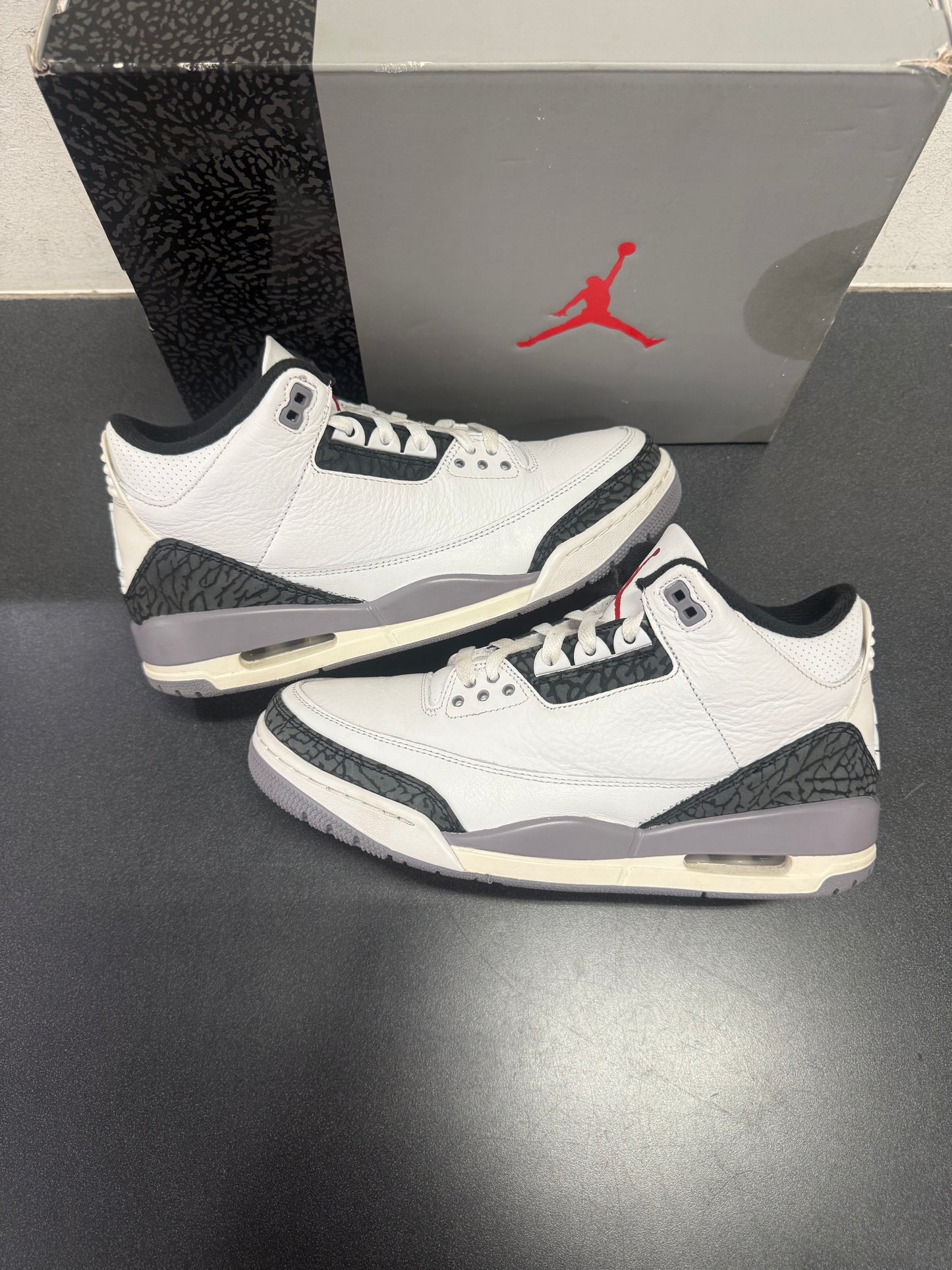 Jordan 3 Cement Grey