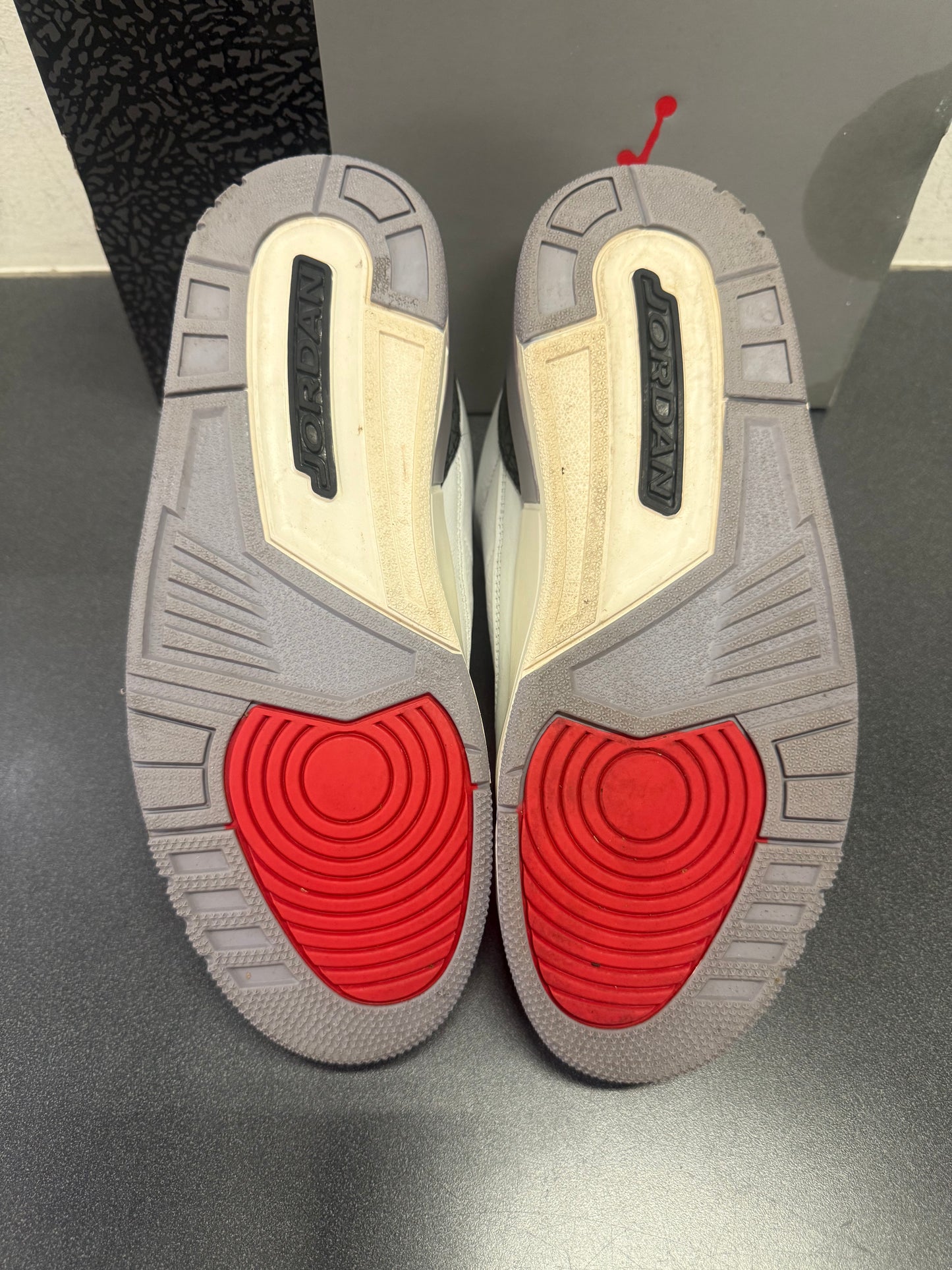 Jordan 3 Cement Grey