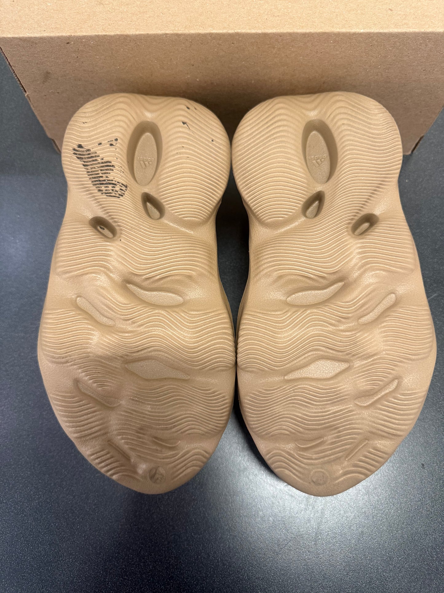 Foam RNNR Clay Taupe