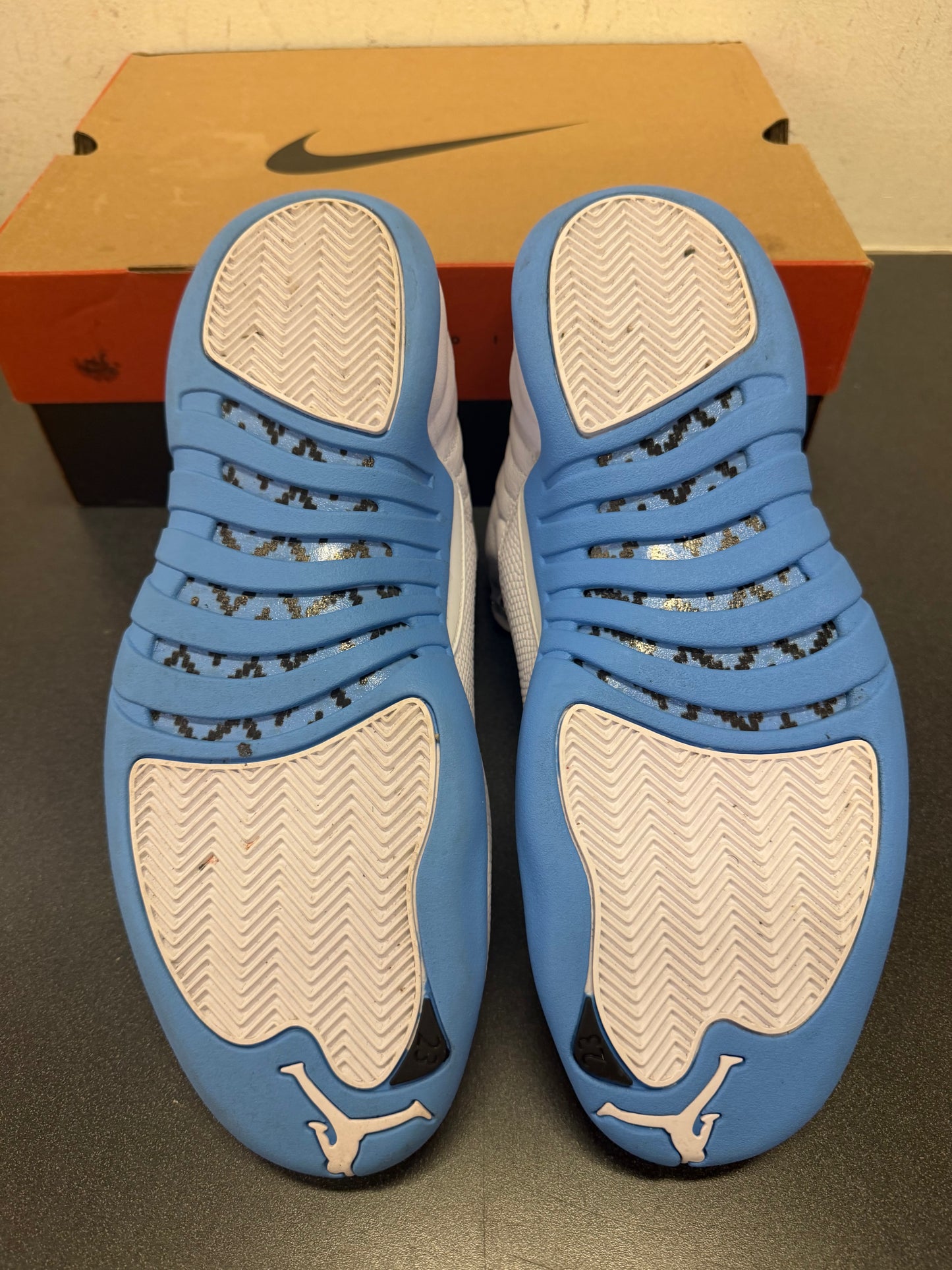 Jordan 12 Melo