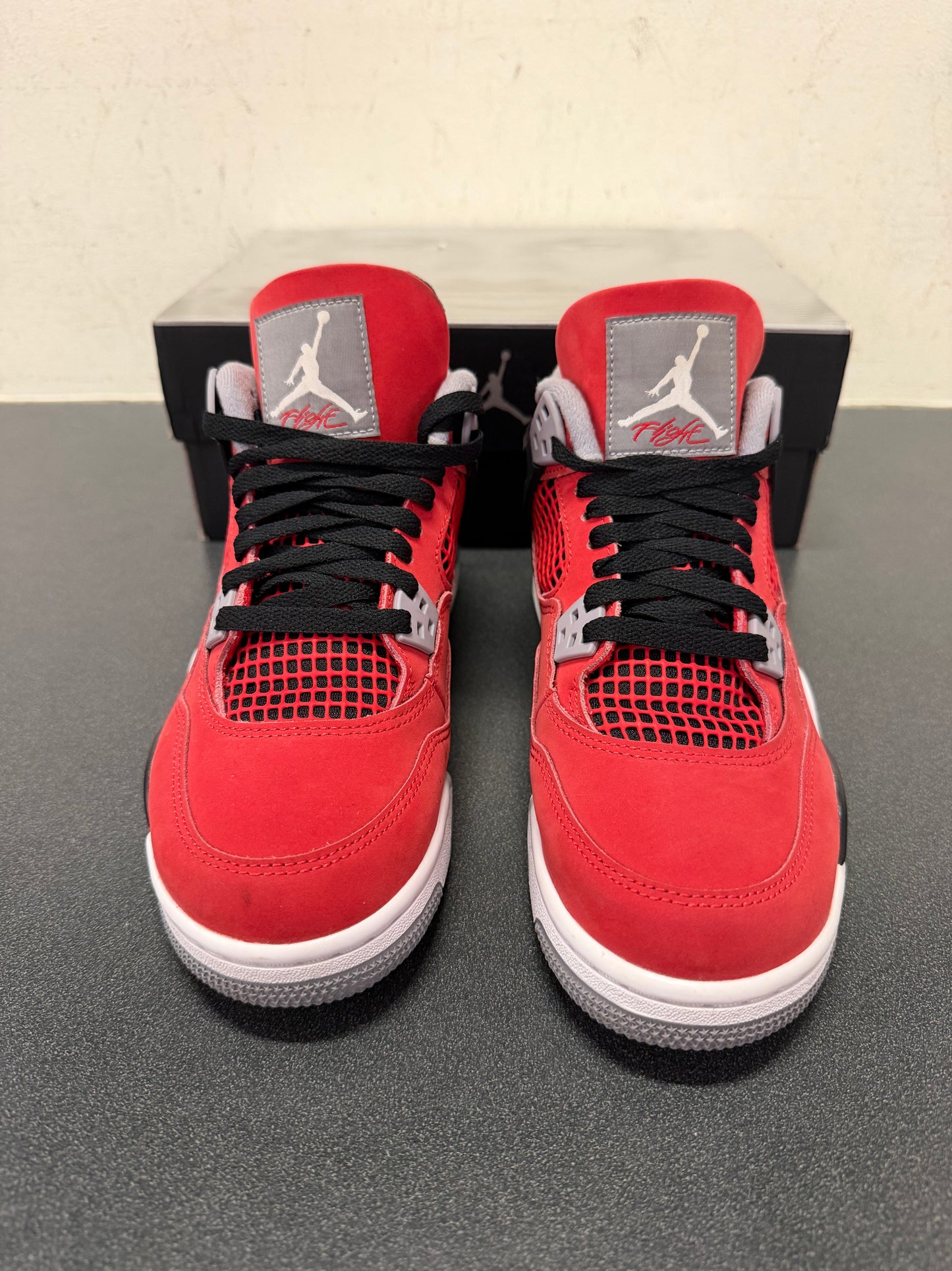 Jordan 4 Toro Bravo