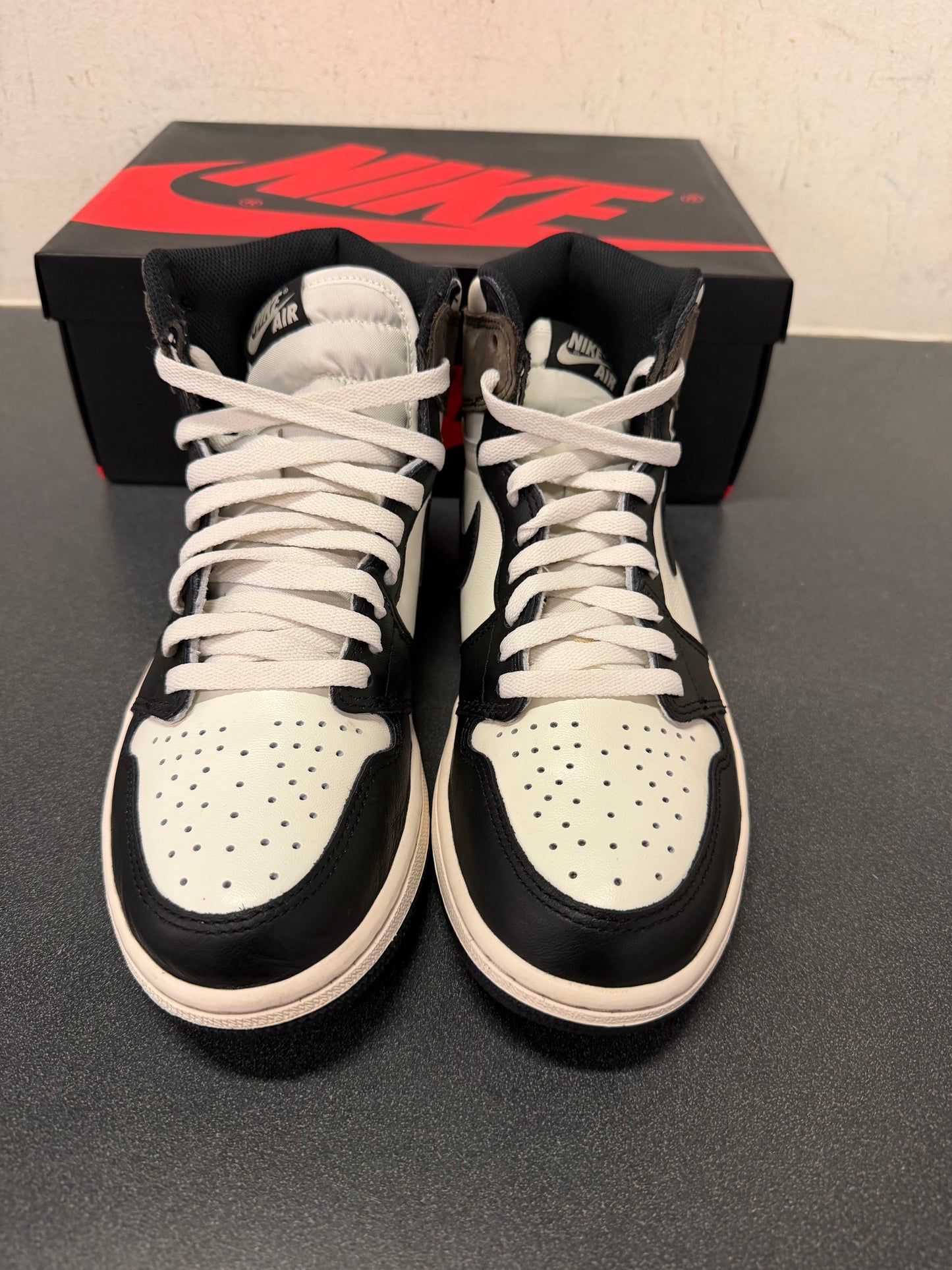 Jordan 1 Mocha