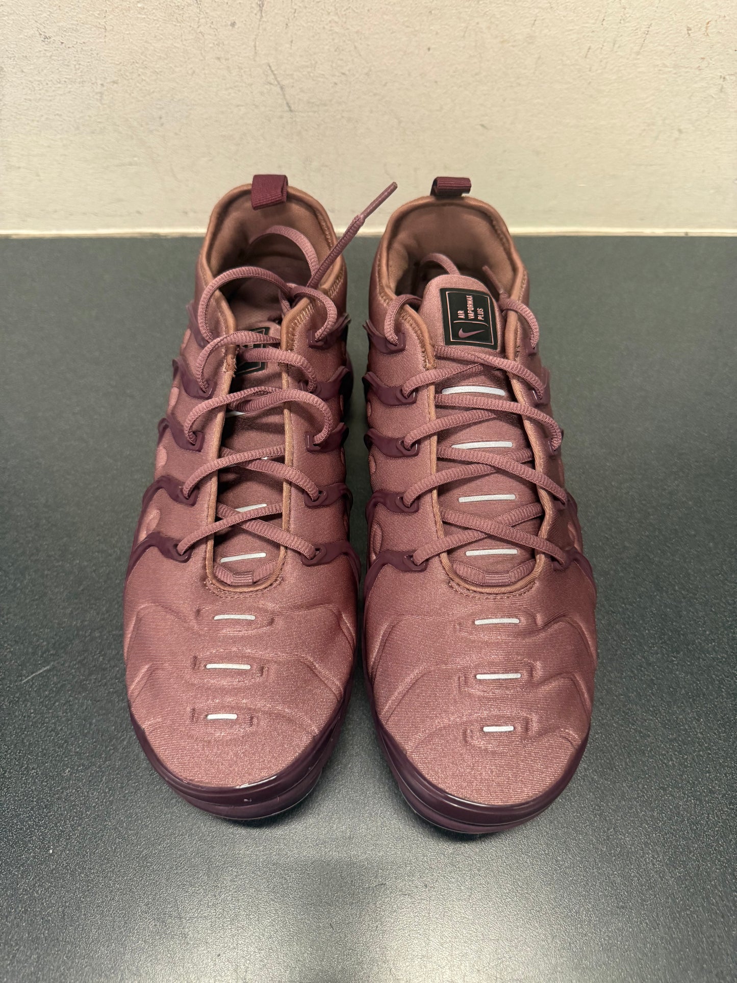 Vapormax Plus Maroon (W)