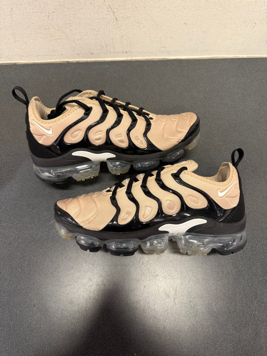 Vapormax Plus Beige Black
