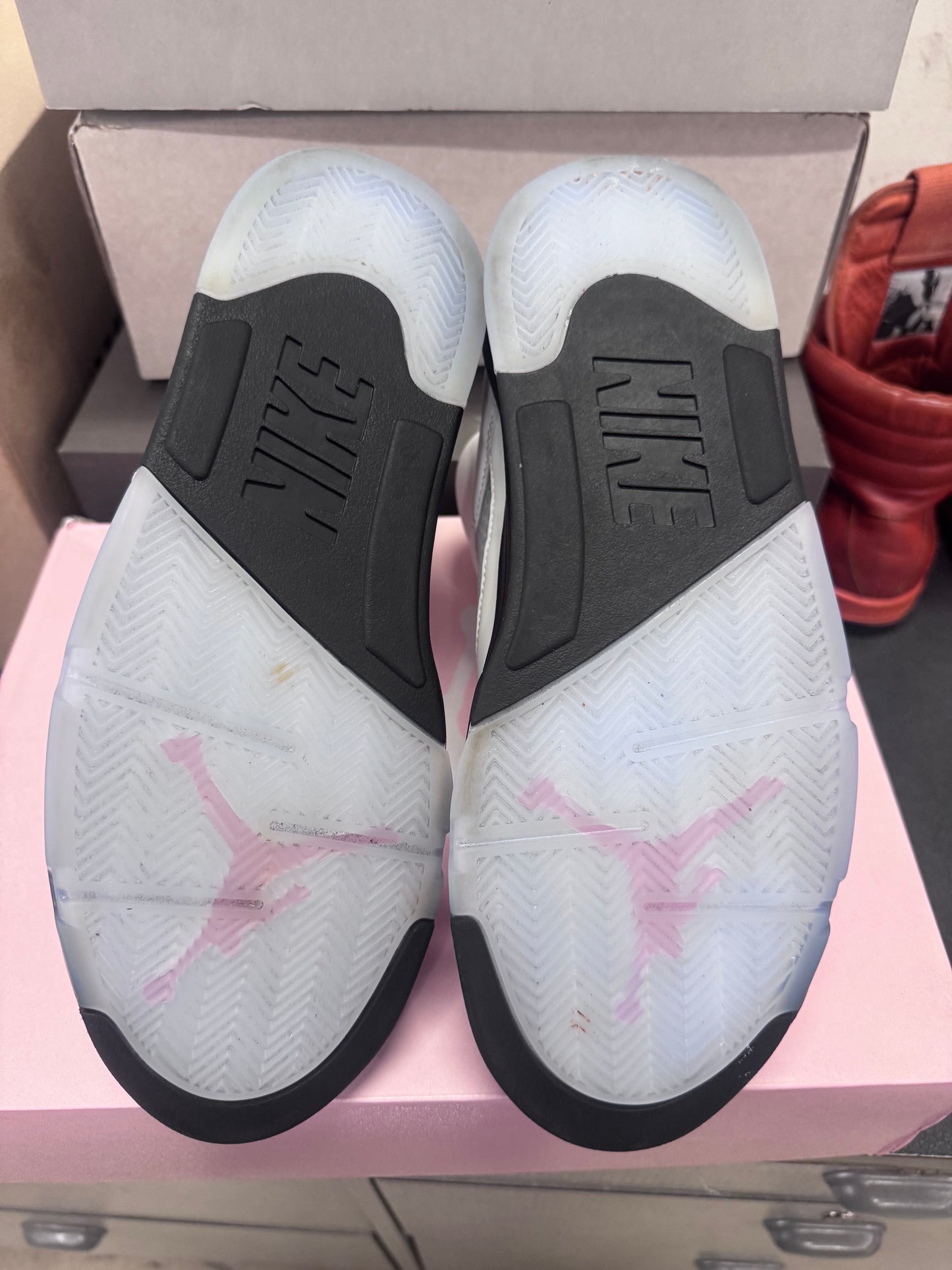 Jordan 5 Medium Soft Pink