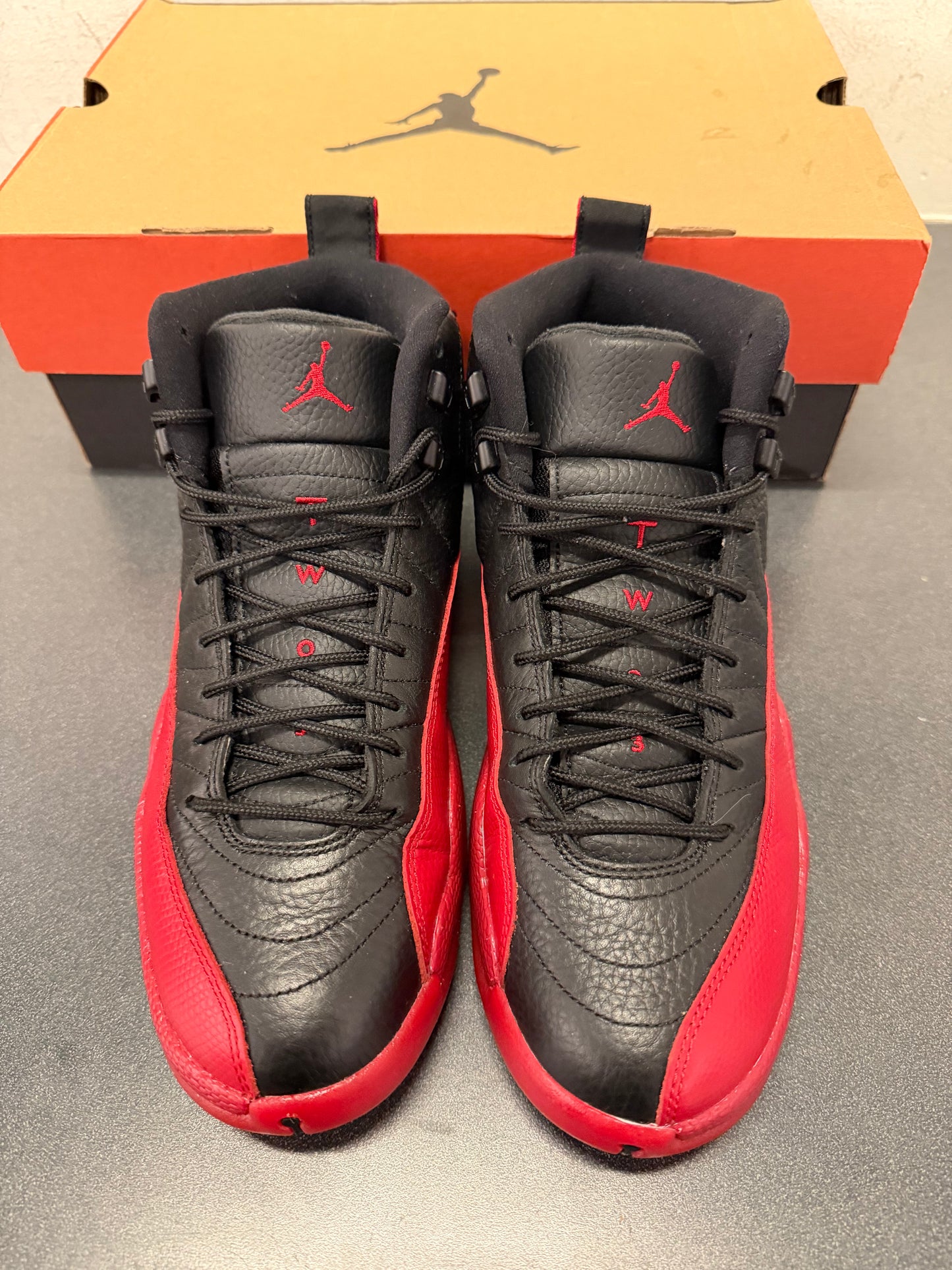 Jordan 12 Flu Game (2016)