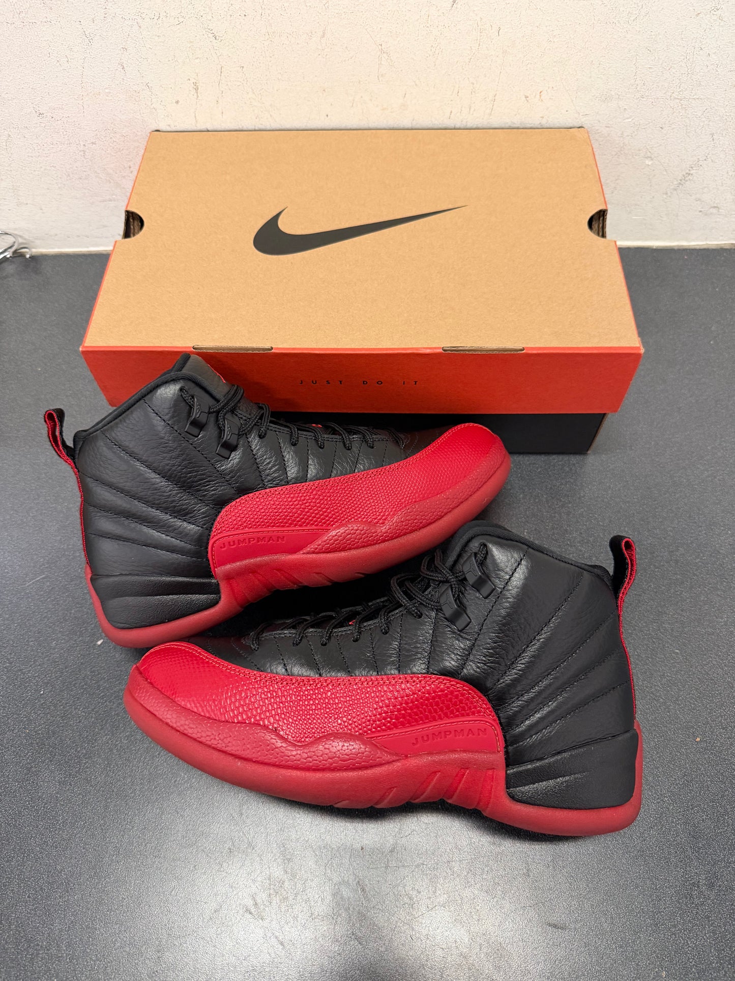 Jordan 12 Flu Game